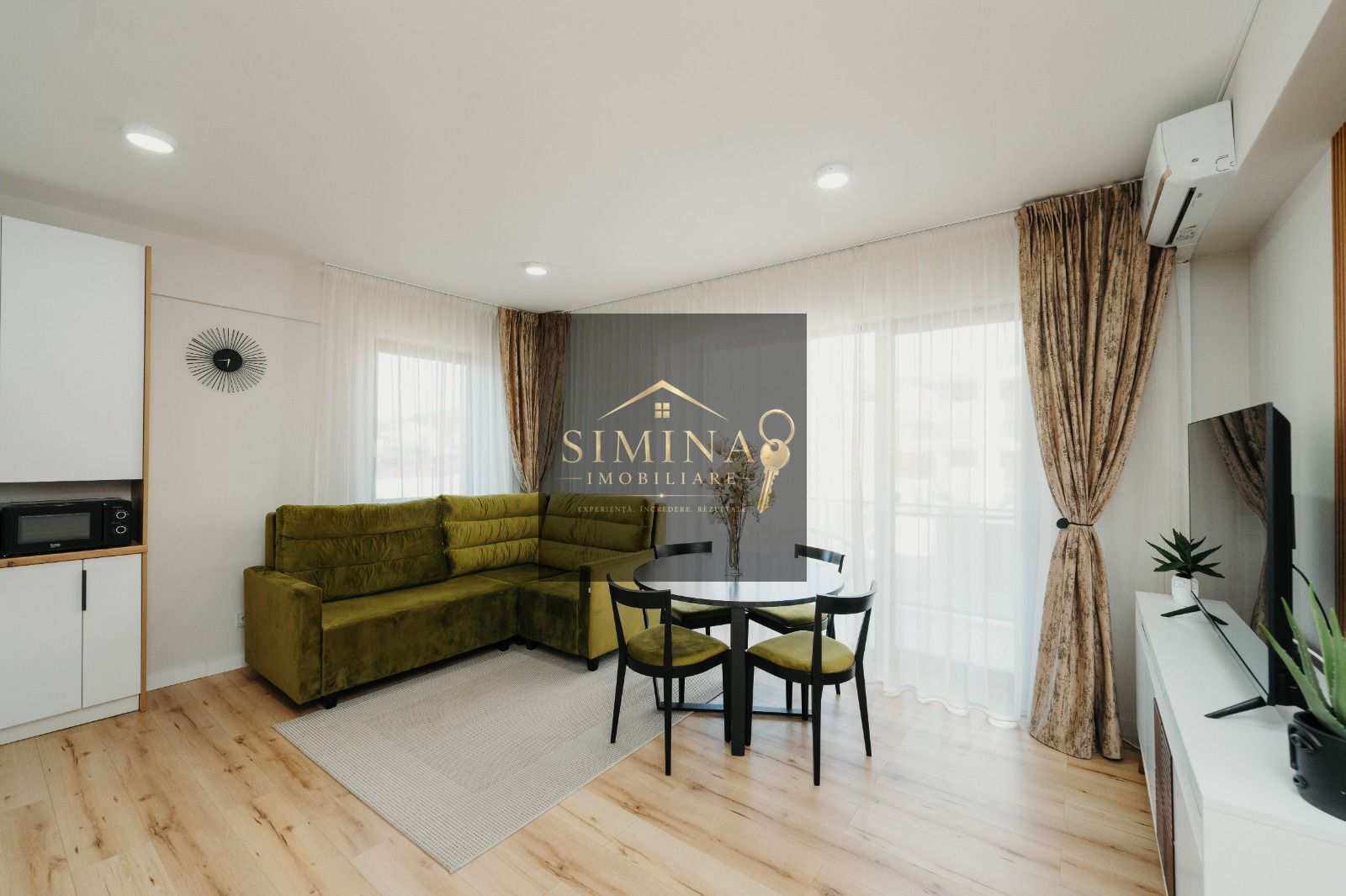 Apartament 3 Camere, De Închiriat, Confort Lux, Livezeni — fotografia 3