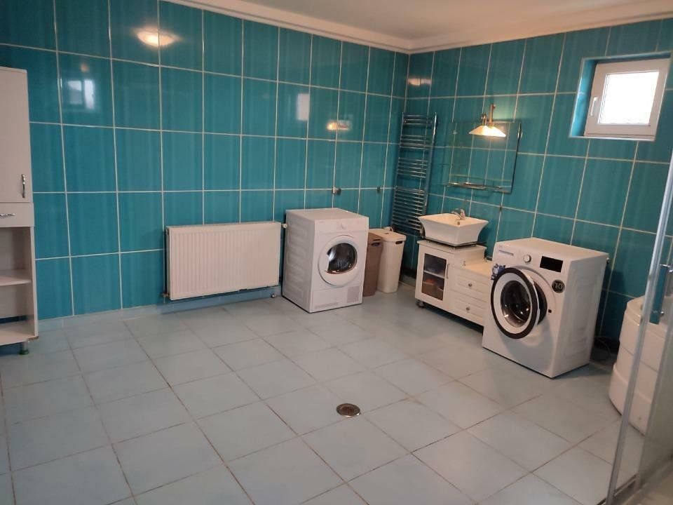 Proprietar, vand vila individuala Siseşti, singur in curte — fotografia 5