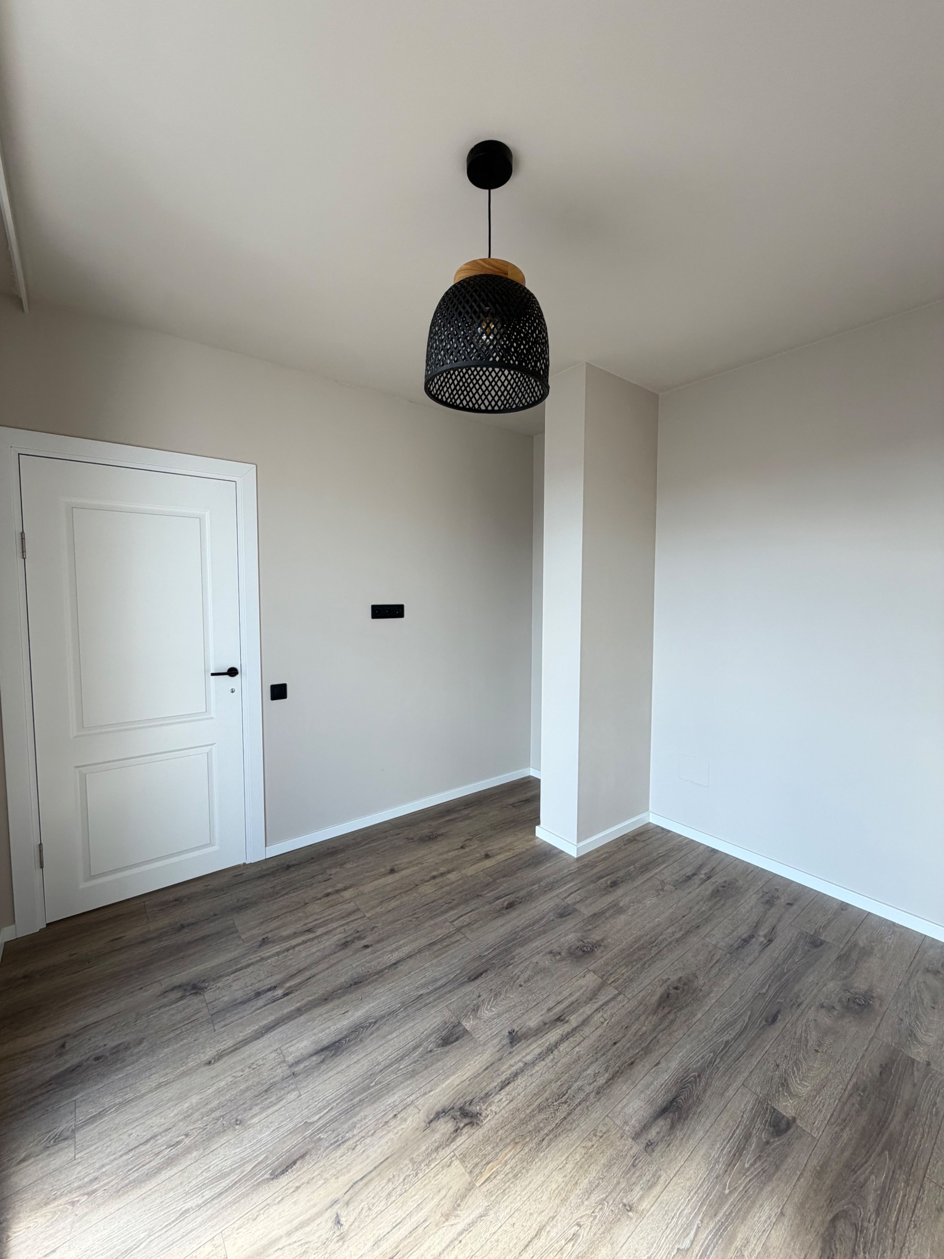 Apartament 2 camere, terasa, etaj intermediar, garaj, Eroilor — fotografia 5