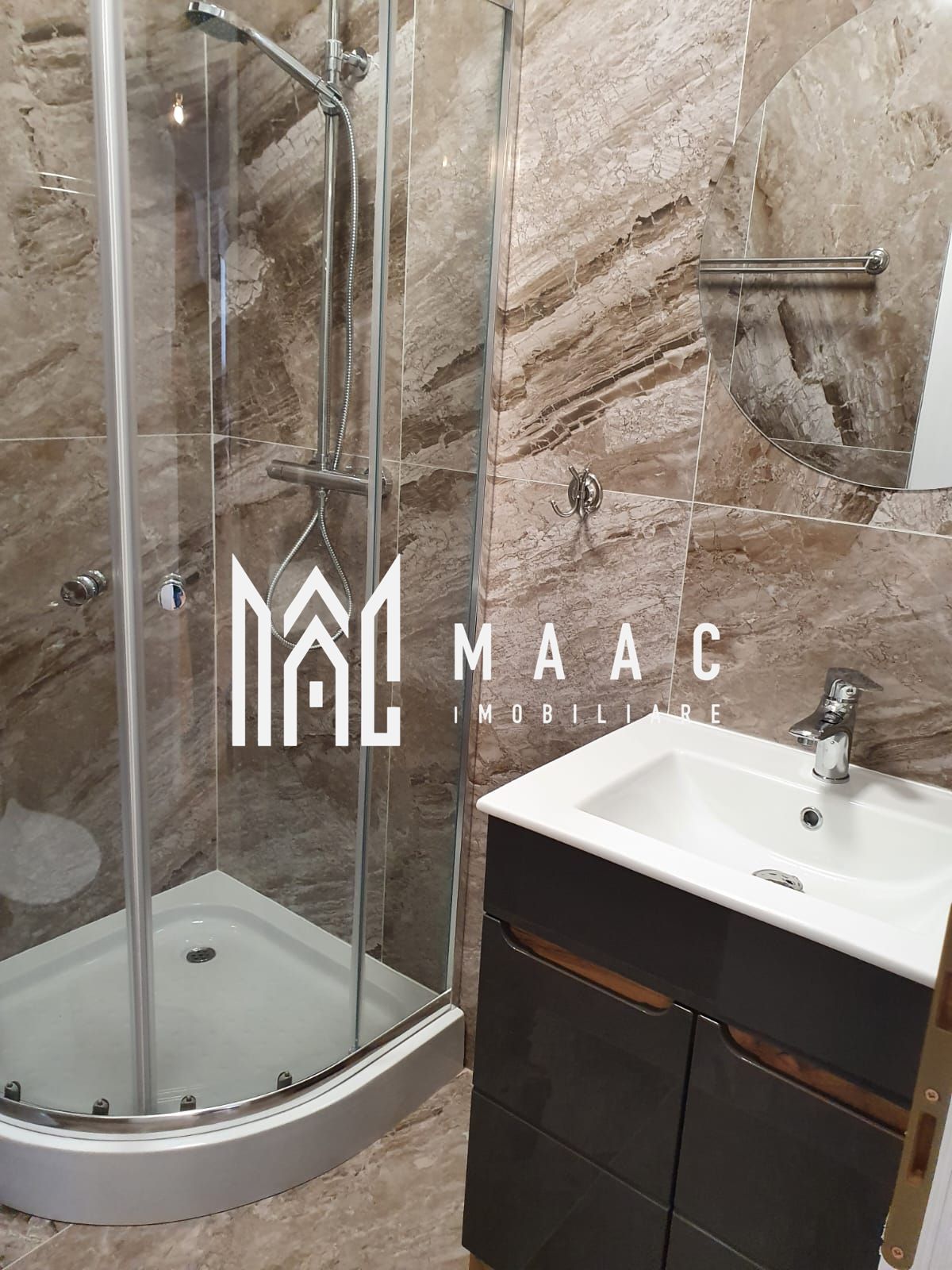Apartament 3 camere de închiriat | Șelimbăr | etaj 1, 2 băi — fotografia 9