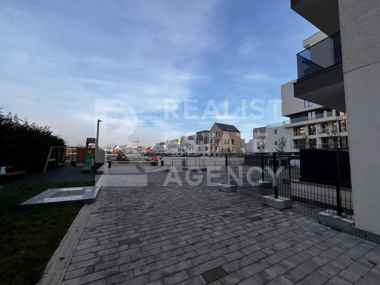 Chirie, 2 camere + loc de parcare, Pipera — fotografia 11