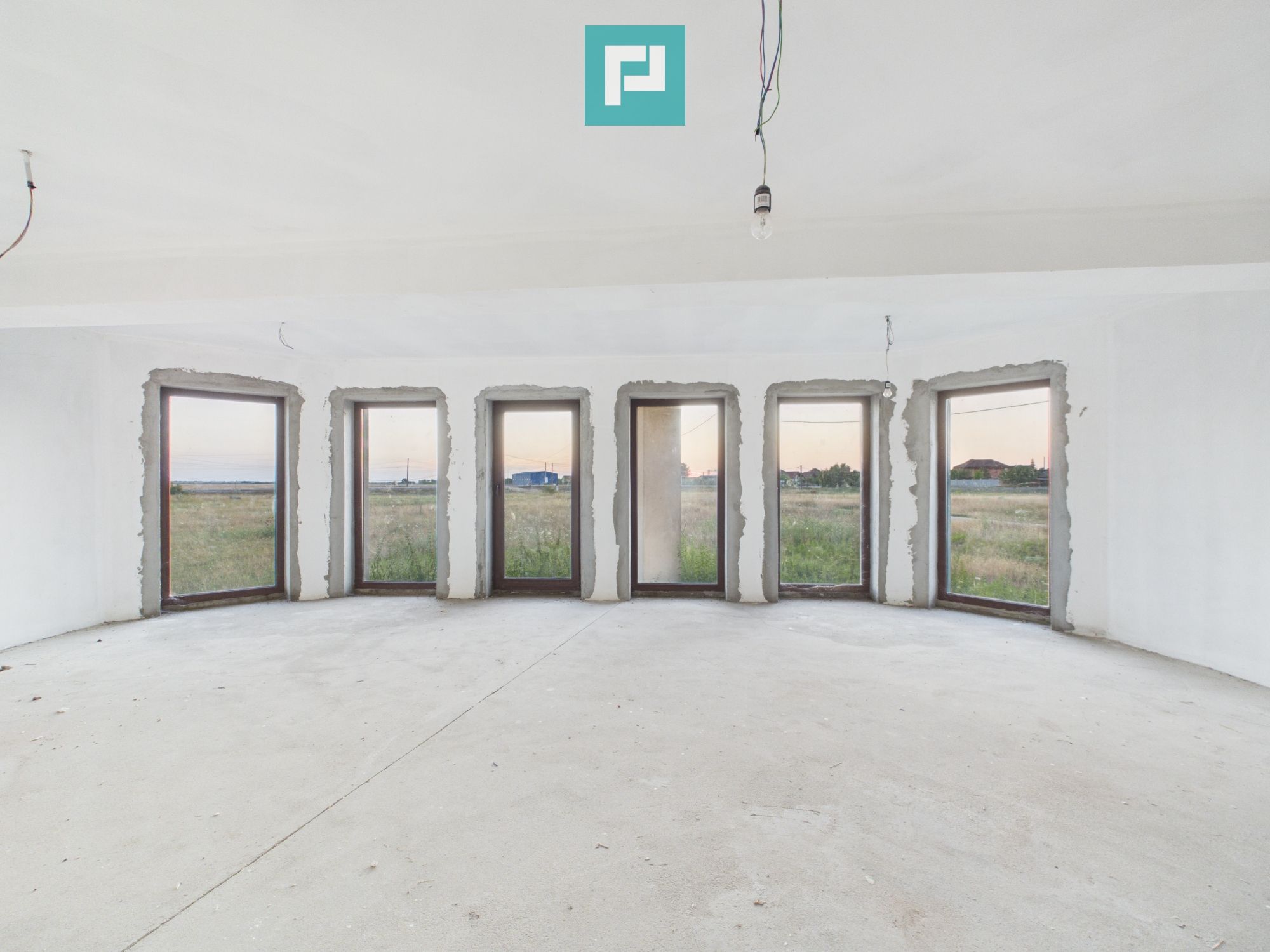Casă individuală cu 6 camere în Sânandrei — fotografia 5