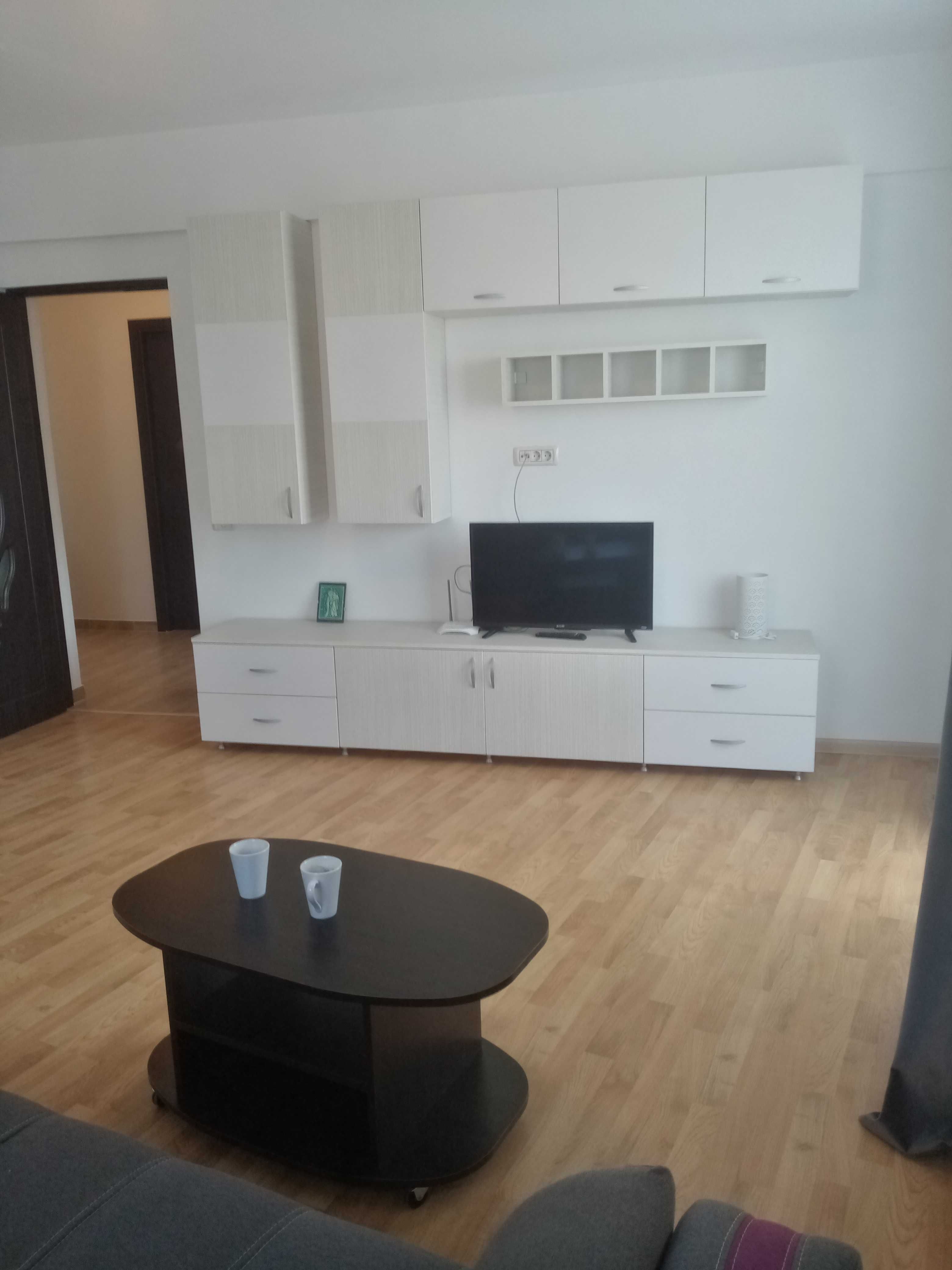 Proprietar -Vând apartament spațios la mare — fotografia 3