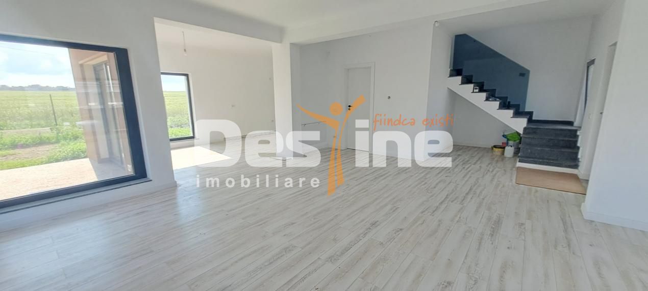 Comision 0%, Miroslava - casa parter + etaj + pod — fotografia 5