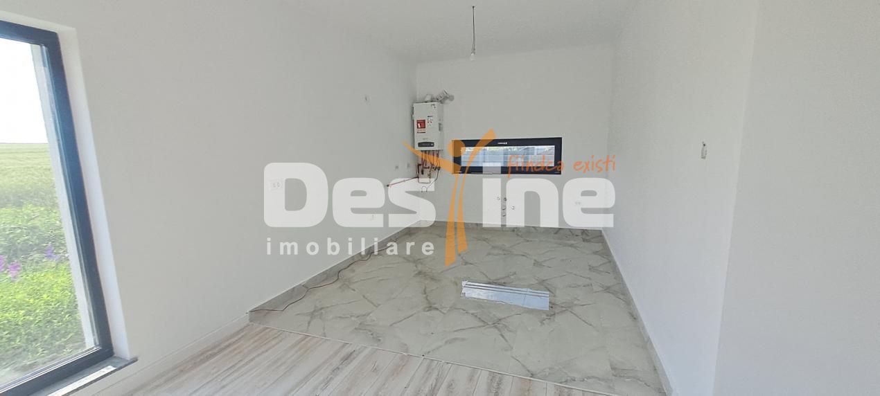Comision 0%, Miroslava - casa parter + etaj + pod — fotografia 9