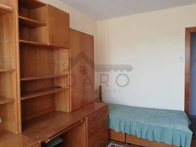 Apartament cu 3 camere decomandate in Tg Mures str Aleea Carpati — fotografia 3
