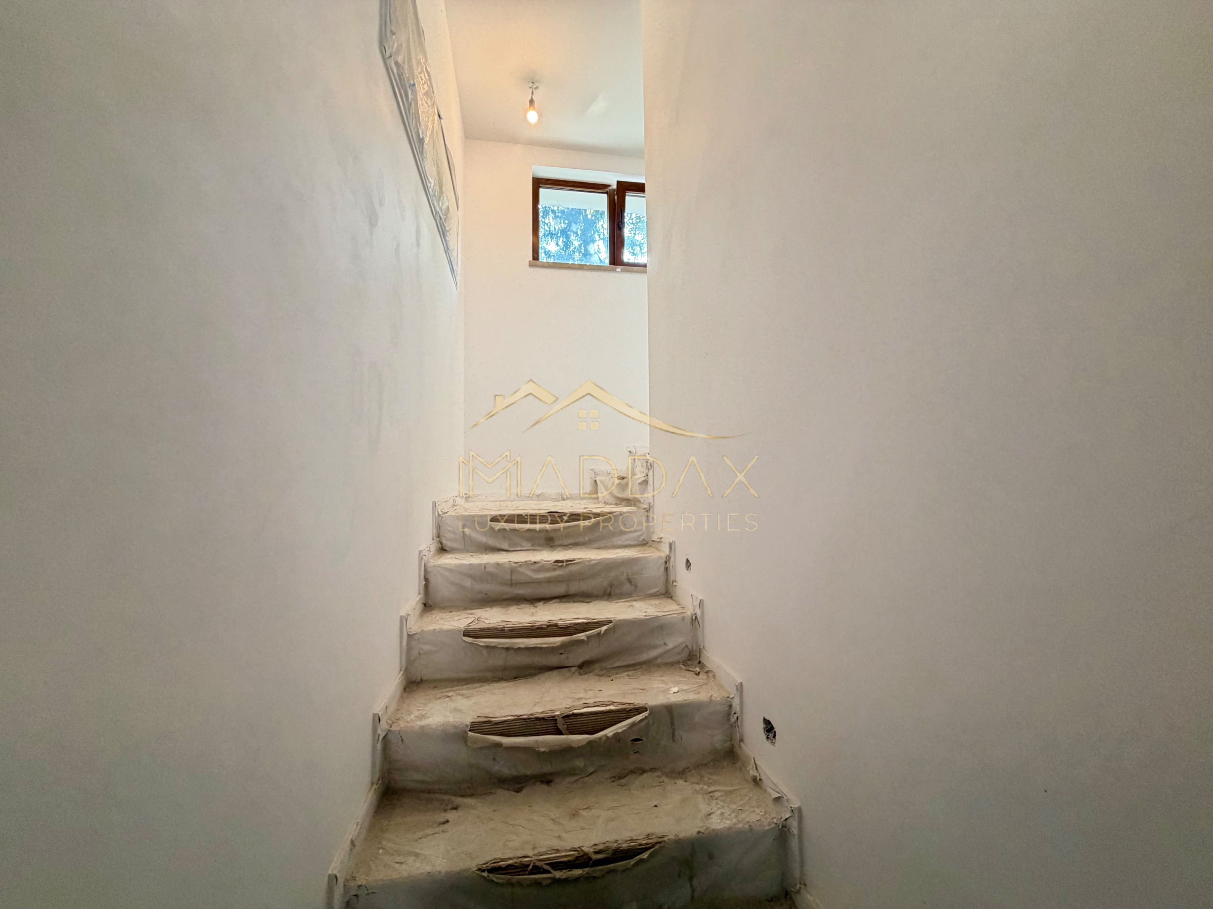 Vila Premium *800mp* // teren *963mp* / garaj cu 6 locuri* // Iancu Nicolae — fotografia 13