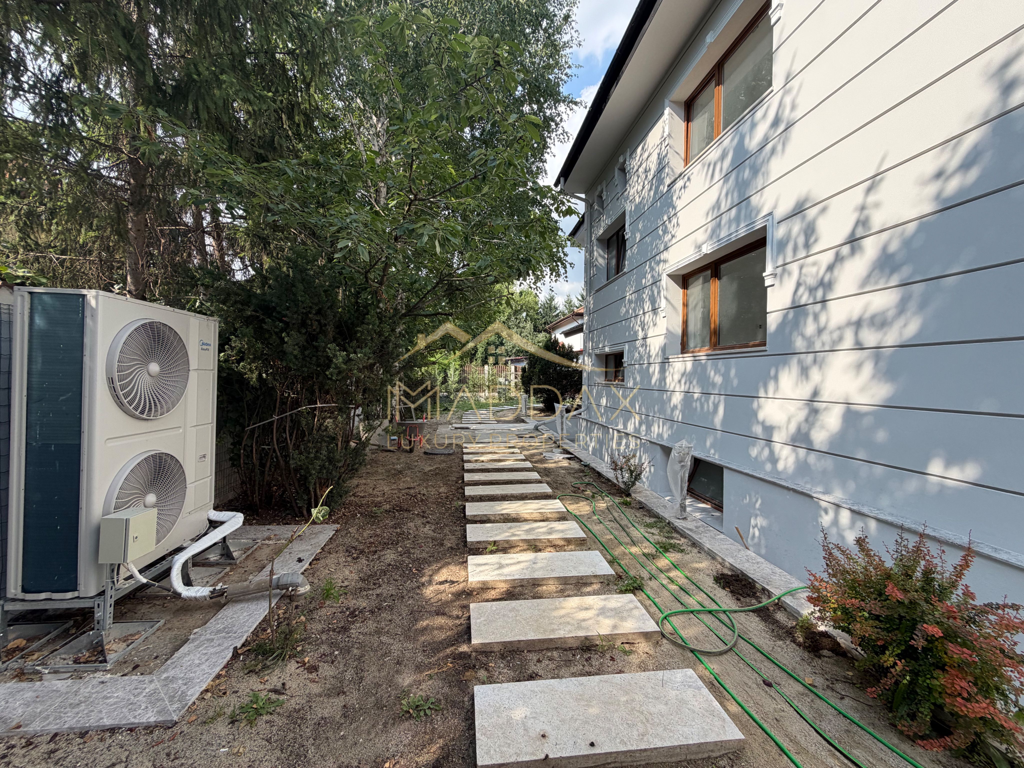 Vila Premium *800mp* // teren *963mp* / garaj cu 6 locuri* // Iancu Nicolae — fotografia 50