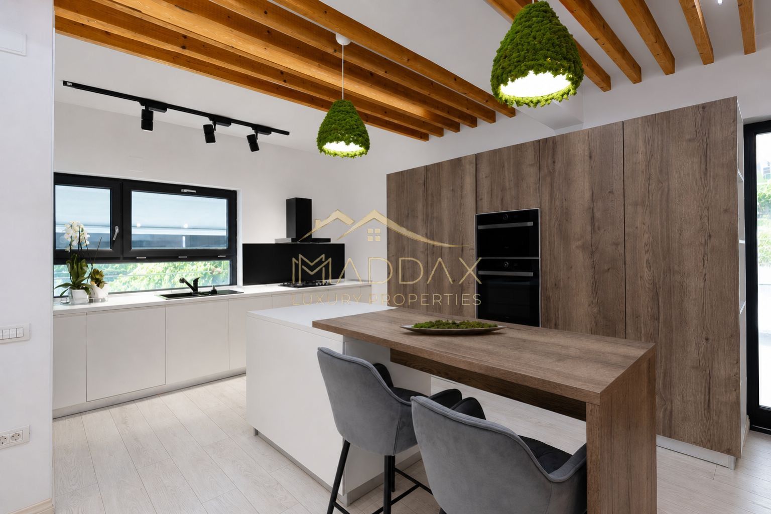 Vila Exclusivista cu 5 camere *3000mp curte si deschidere la lac* // Snagov — fotografia 16