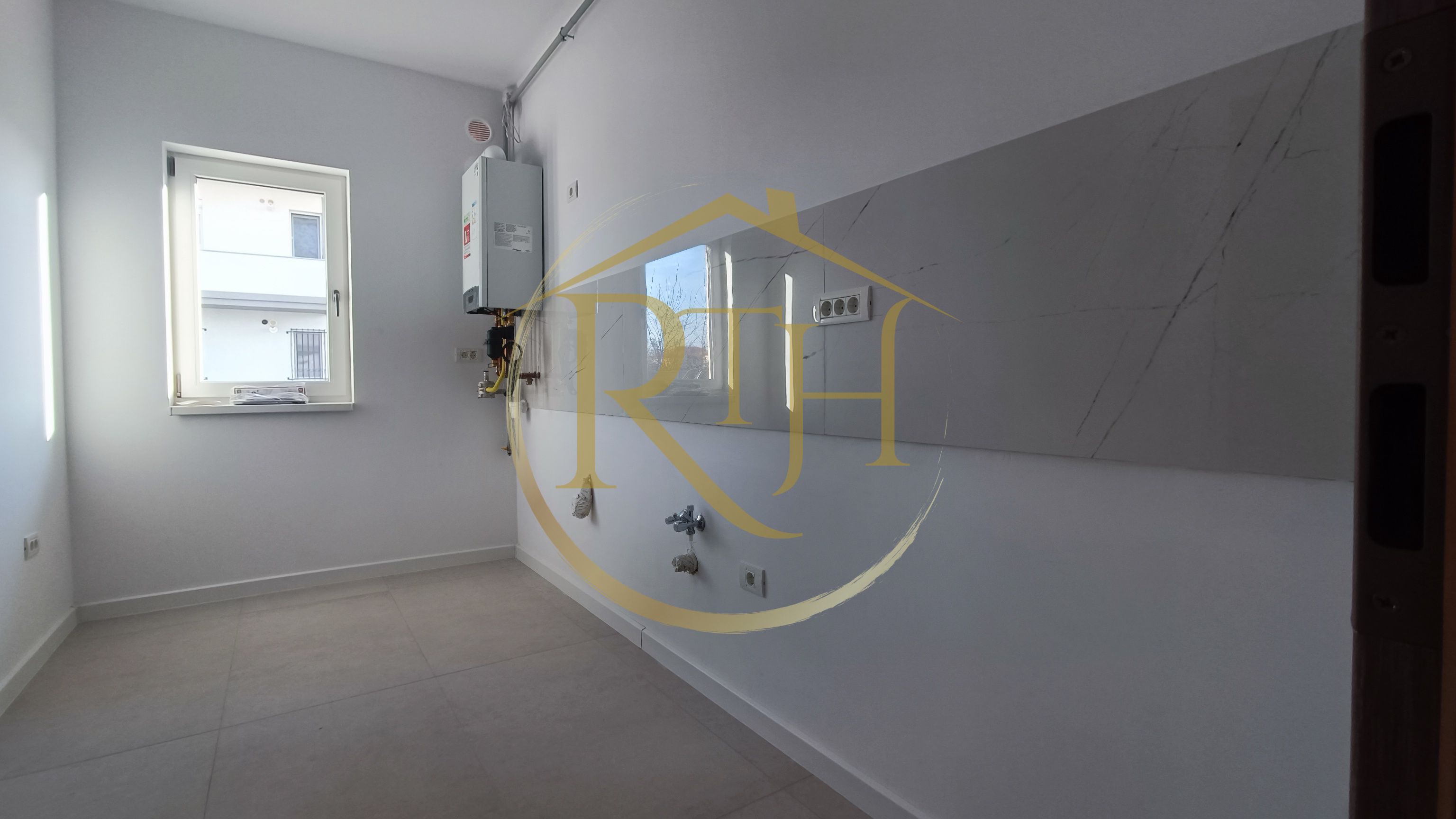 Ultimele 2 apartamente, 2 camere, 53 mp utili, curte 32 mp, 0% Comision — fotografia 12