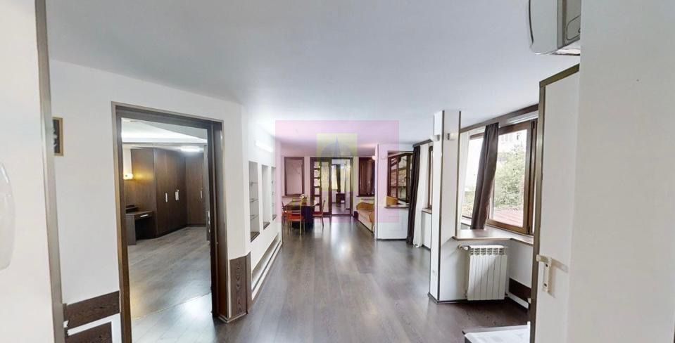 APARTAMENT PREMIUM | 200 MP | VILĂ MONUMENT ARHITECTURAL | CURTE | — fotografia 3