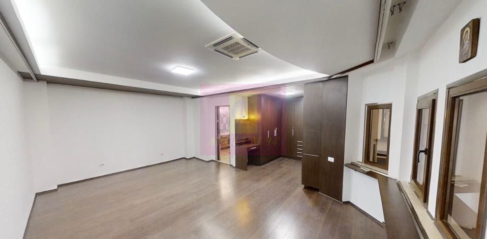 APARTAMENT PREMIUM | 200 MP | VILĂ MONUMENT ARHITECTURAL | CURTE | — fotografia 4