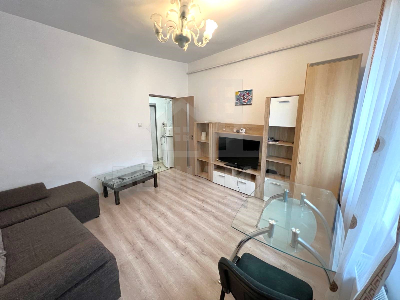 Apartament 2 camere-Iberico-Ultracentral-CT-Mobilat-Utilat-Disponibil