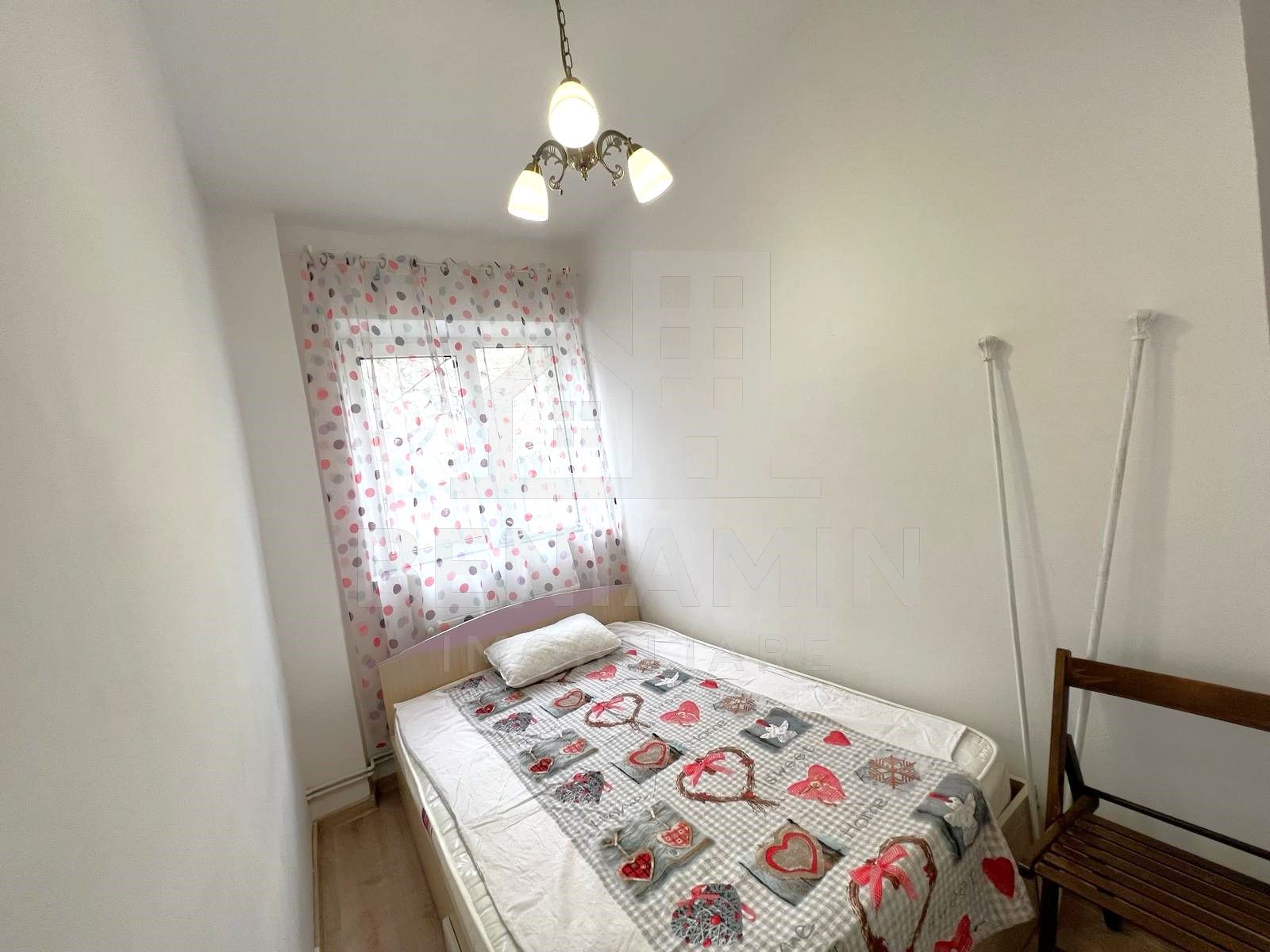 Apartament 2 camere-Iberico-Ultracentral-CT-Mobilat-Utilat-Disponibil — fotografia 3