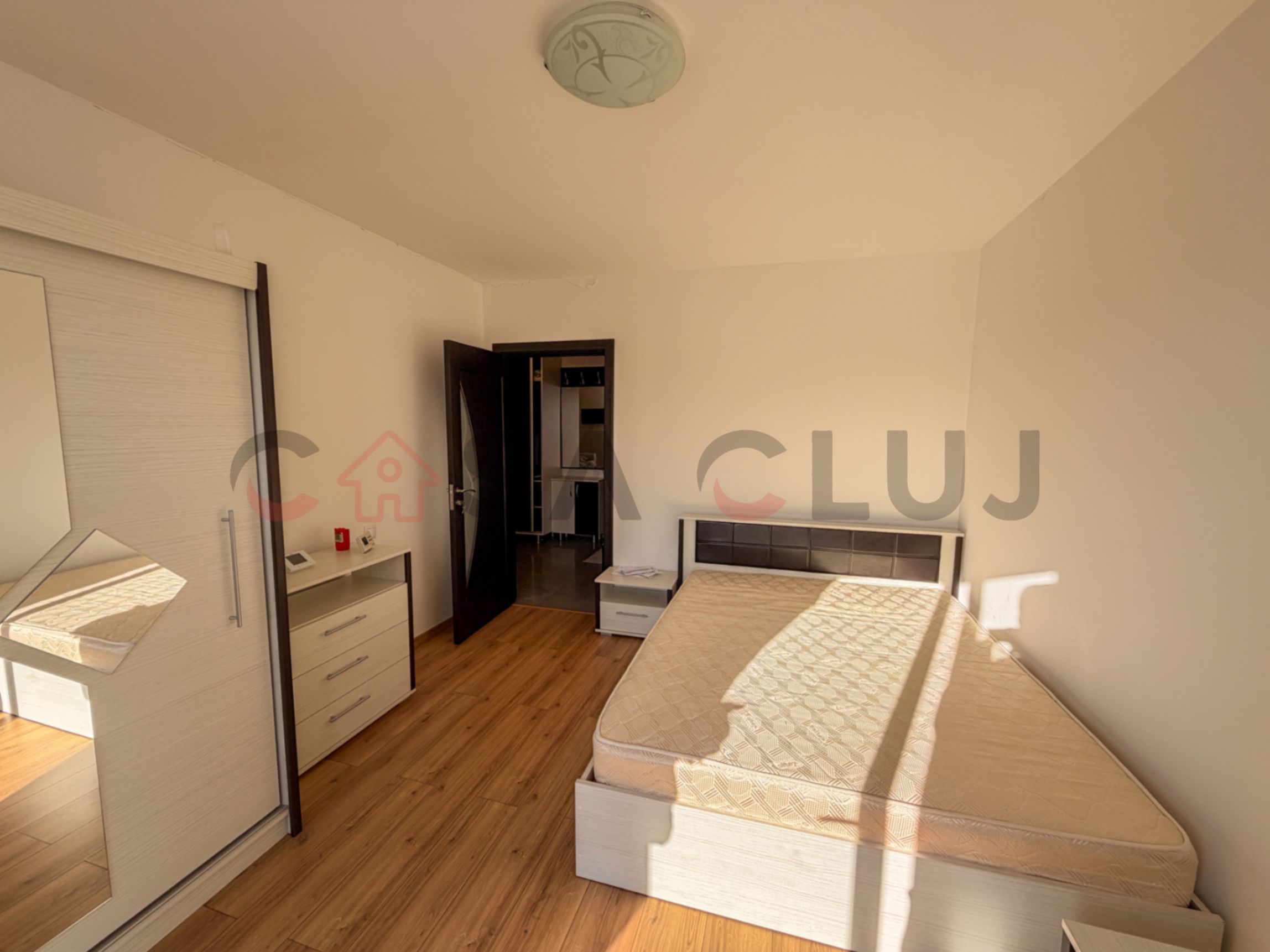 Apartament cu 1 camera cu parcare, zona BMW, Carrefour, VIVO ! — fotografia 2