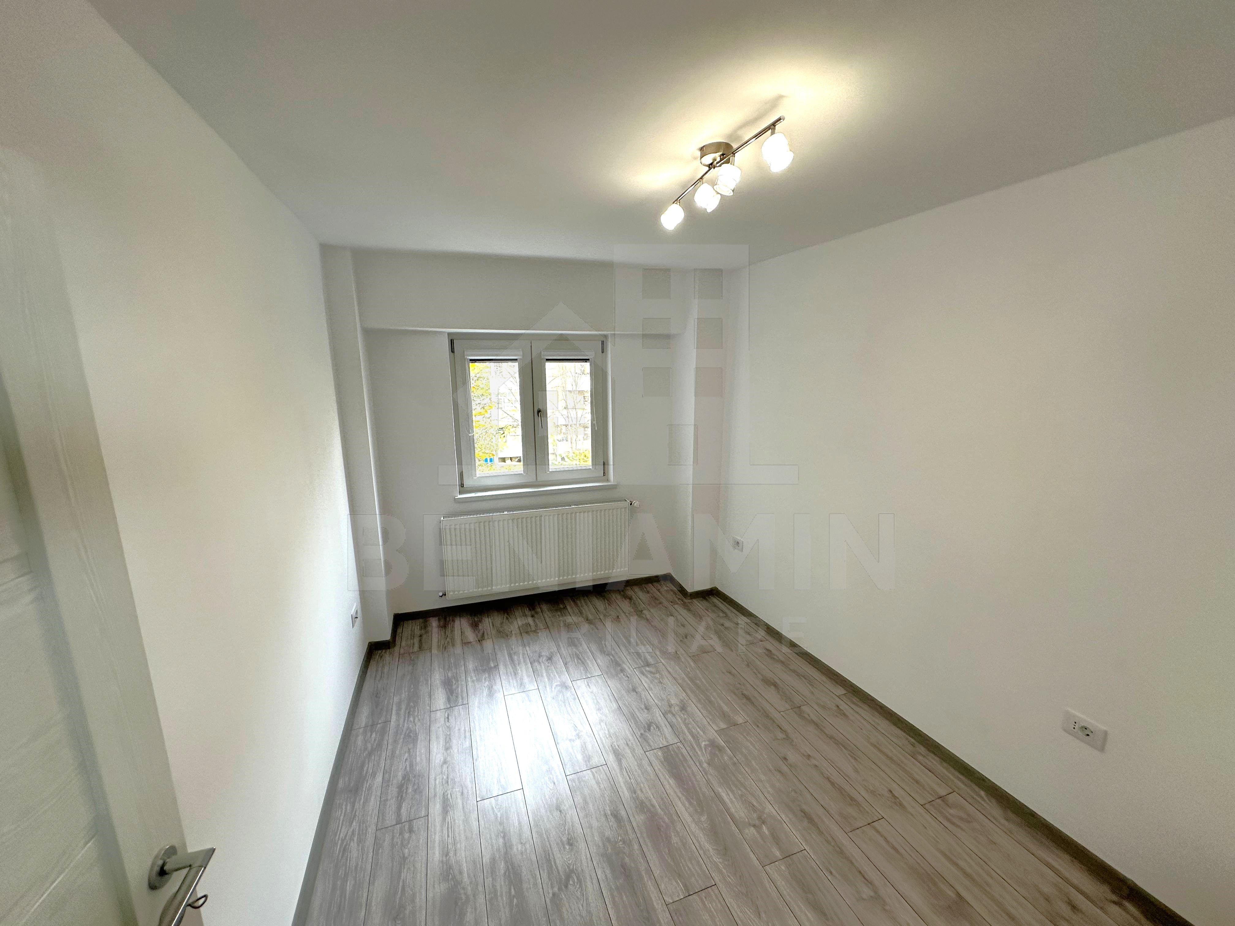 Ultracentral-4 Camere-Lux-Mobilat-Utilat-Etaj 1-CT-Disponibil imediat — fotografia 7