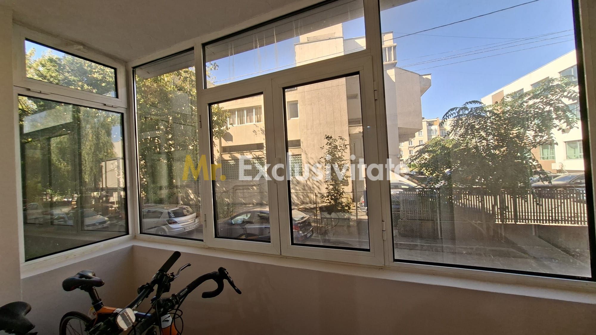 Inchiriere apartament 3 camere Exercitiu parter — fotografia 5