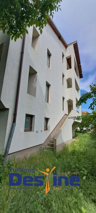 Vila Independenta , D+P+1+M+POD, 474 mp, Valea Lupului — fotografia 5