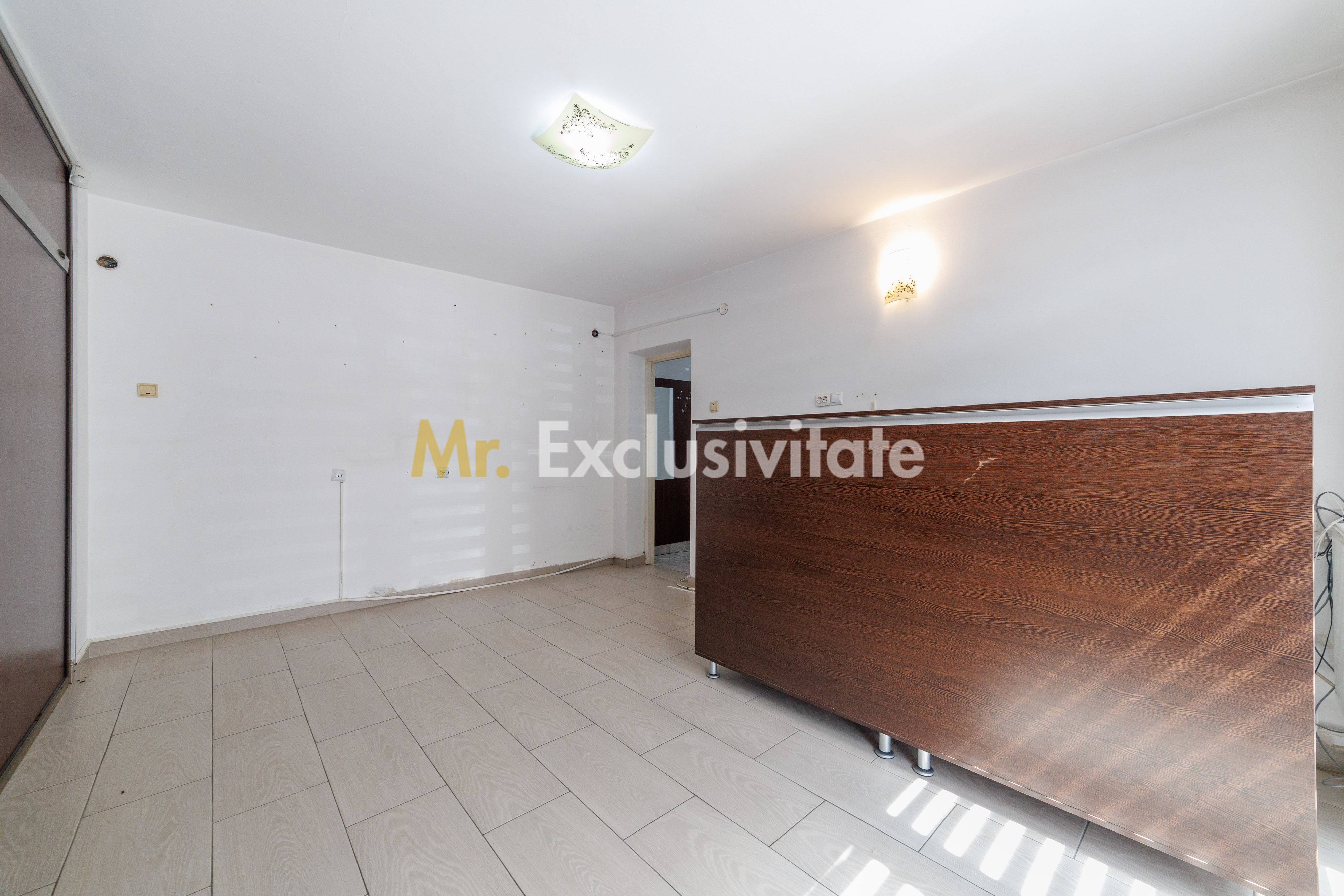 Spațiu comercial de închiriat – Central, Bd. I.C. Brătianu | 48 mp | — fotografia 3