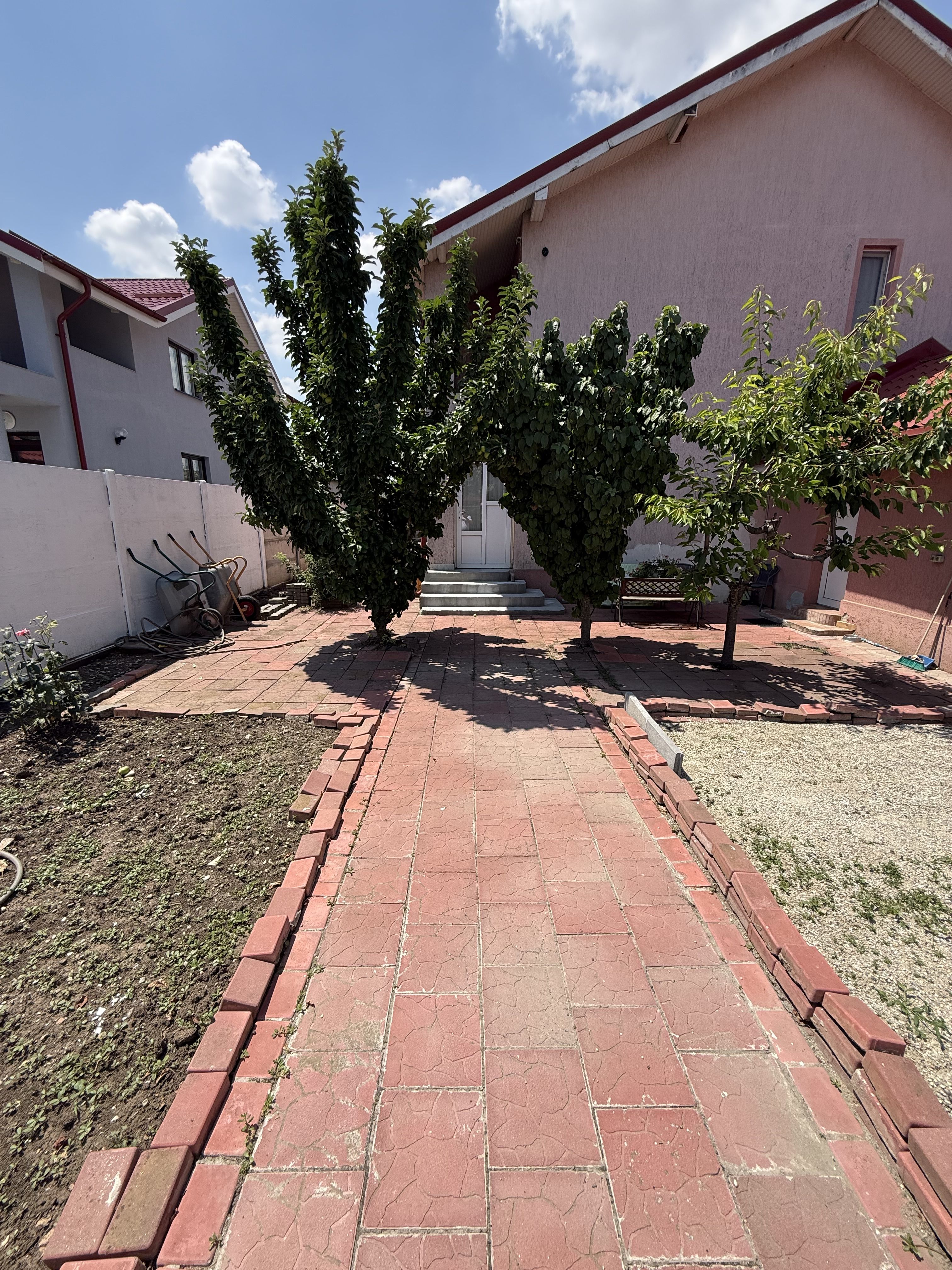 Vila P+1 cu terasă 255 mp + garaj 22,5 mp si teren 417 mp-Berceni ! — fotografia 36