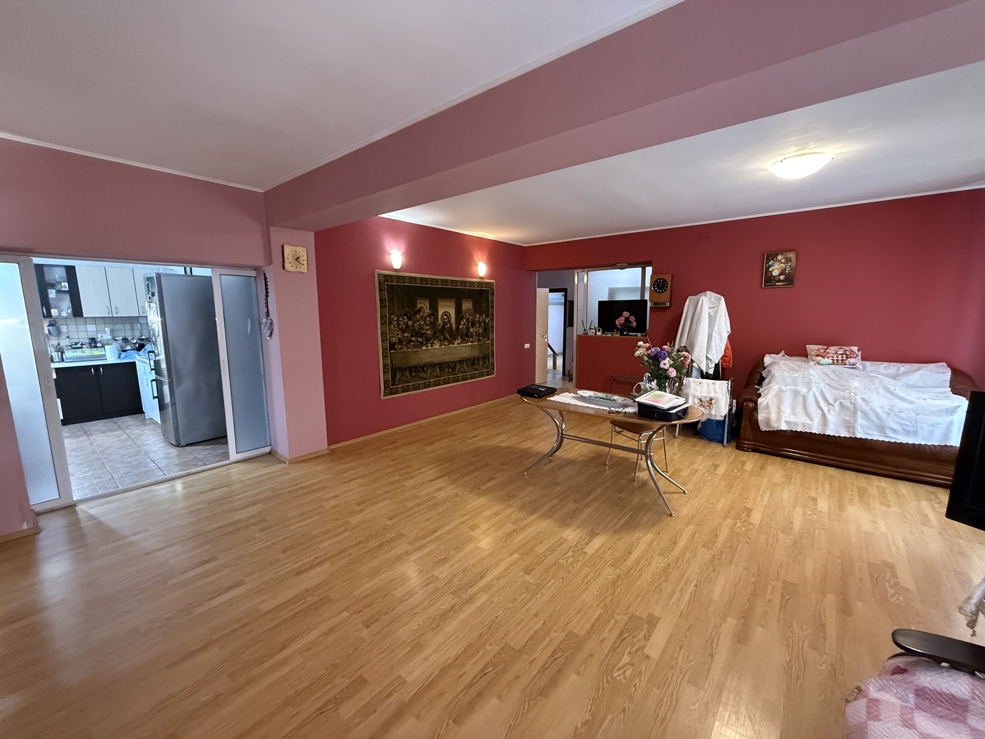 Vila P+1 cu terasă 255 mp + garaj 22,5 mp si teren 417 mp-Berceni ! — fotografia 4