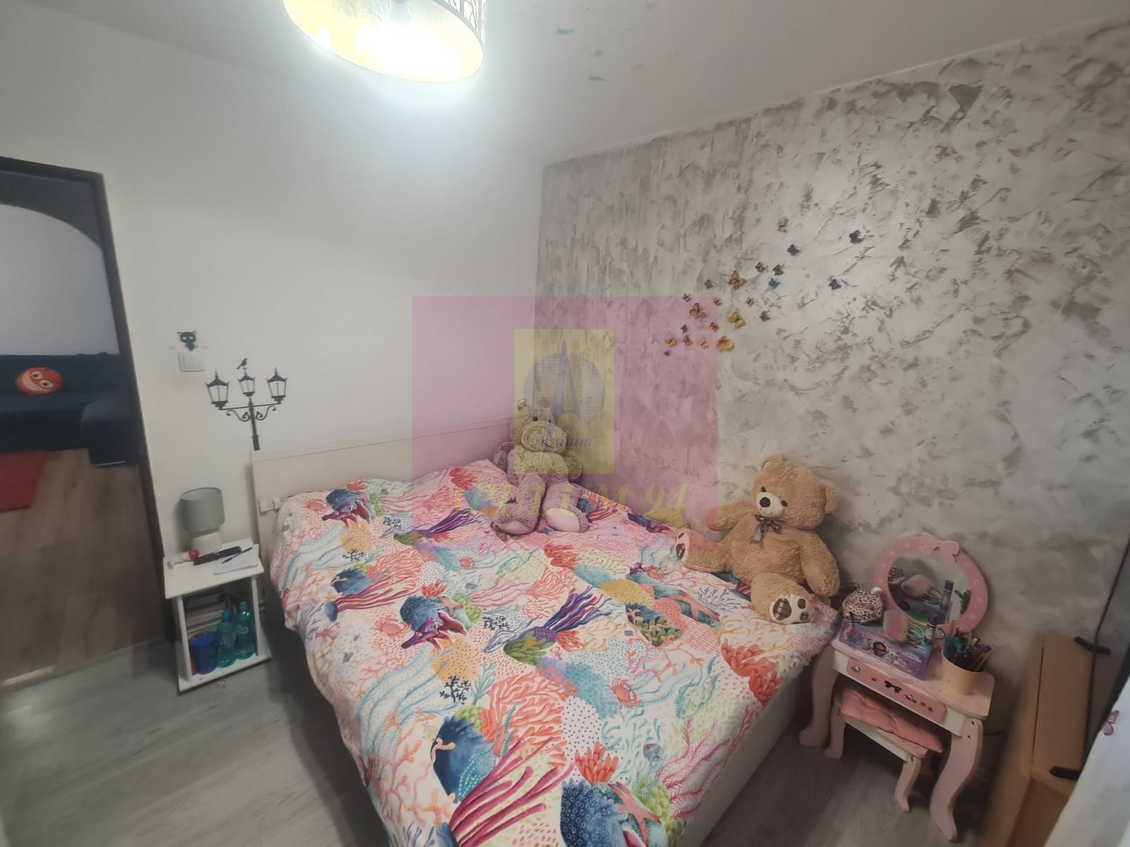 Apartament cu 3 camere de vanzare in Campina - Zona Cuza — fotografia 4