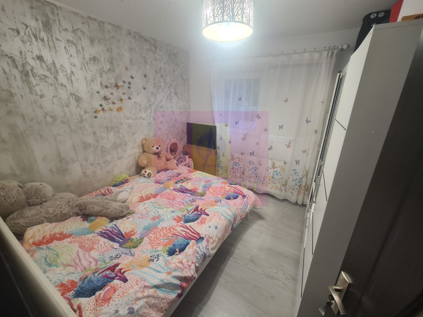 Apartament cu 3 camere de vanzare in Campina - Zona Cuza — fotografia 6