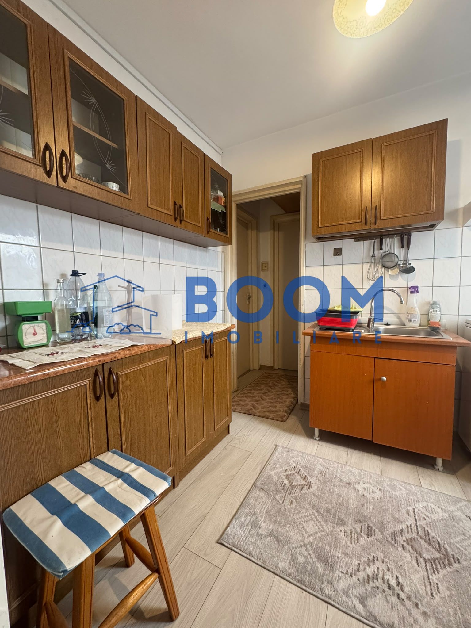 Apartament 2 camere etaj 2 | Traian Spital nr 2 | Mutare imediata — fotografia 4