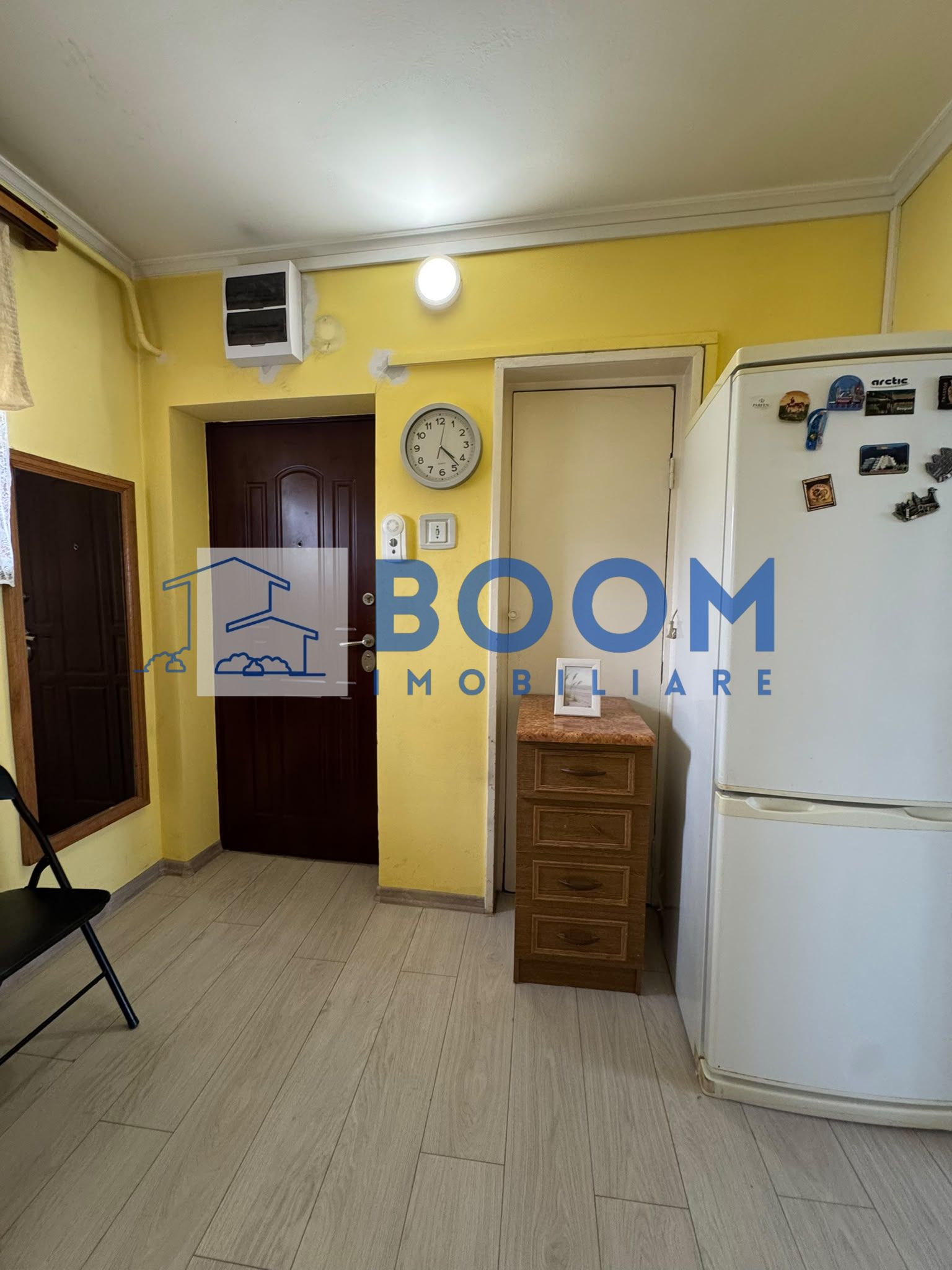 Apartament 2 camere etaj 2 | Traian Spital nr 2 | Mutare imediata — fotografia 6