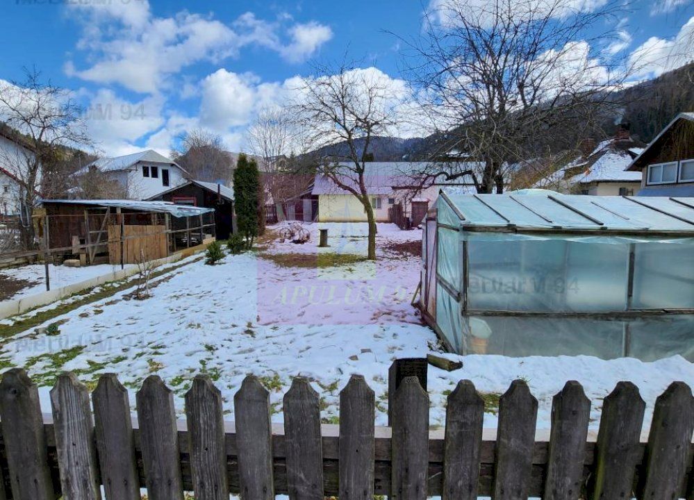 Teren de vânzare în Azuga — fotografia 3