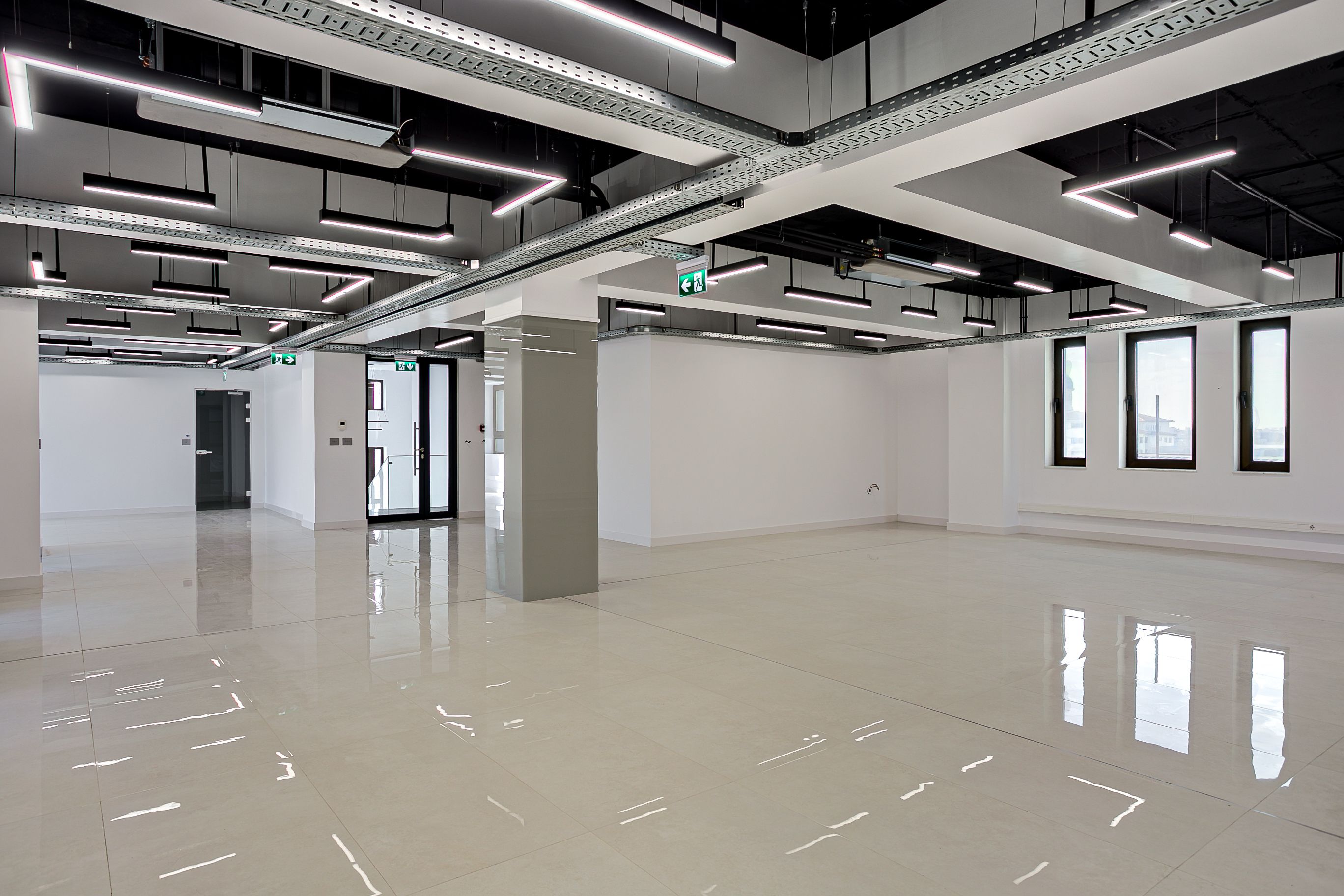 Spațiu modern de inchiriat destinat clinicilor sau companiilor — fotografia 14