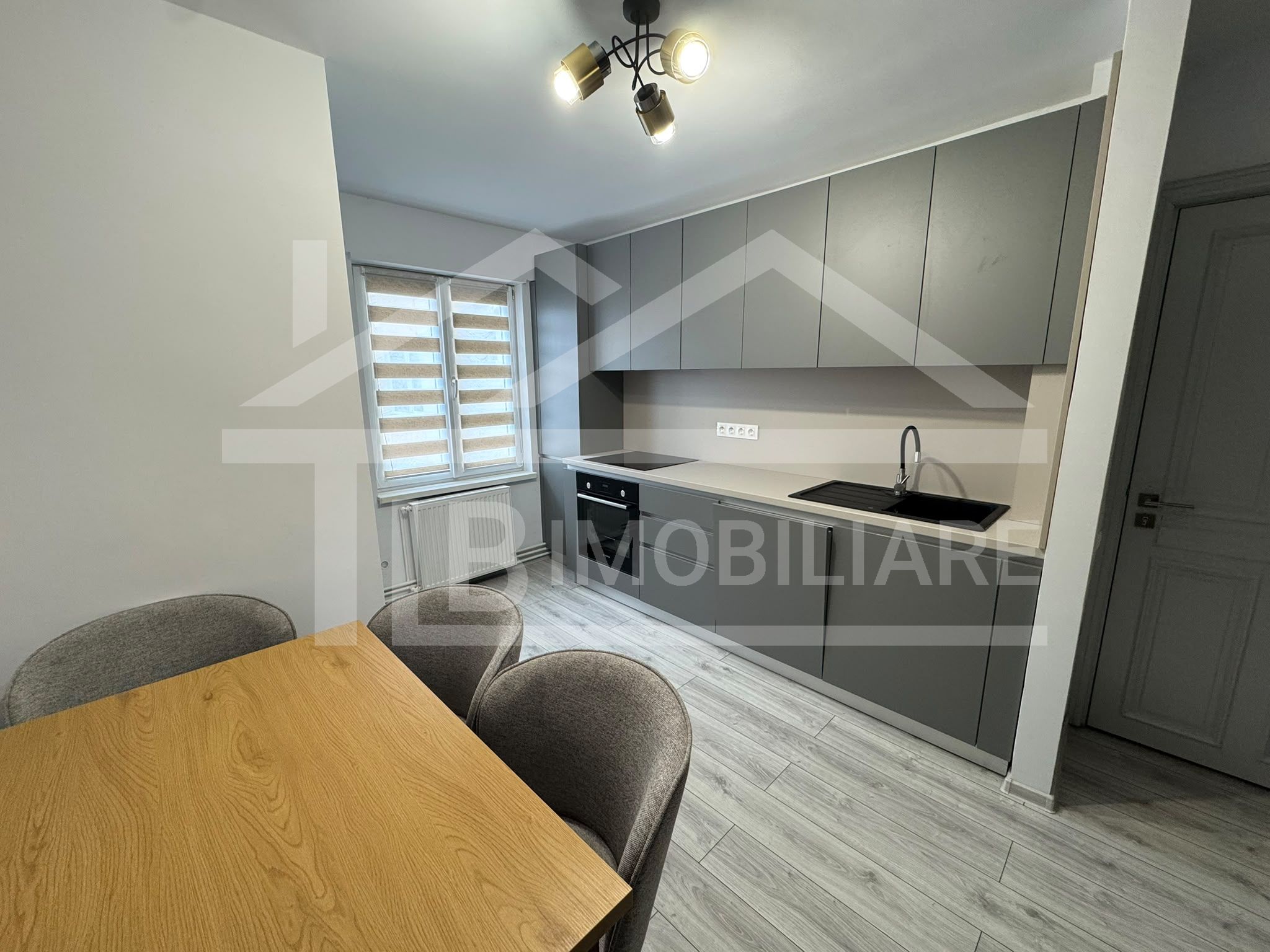 Apartament cu 2 camere, 50 mp, decomandat, Zona Fortuna — fotografia 5