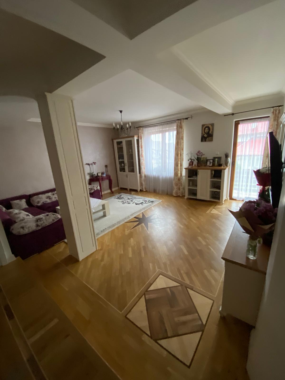 Casa 4 camere, Zona Ipotesti