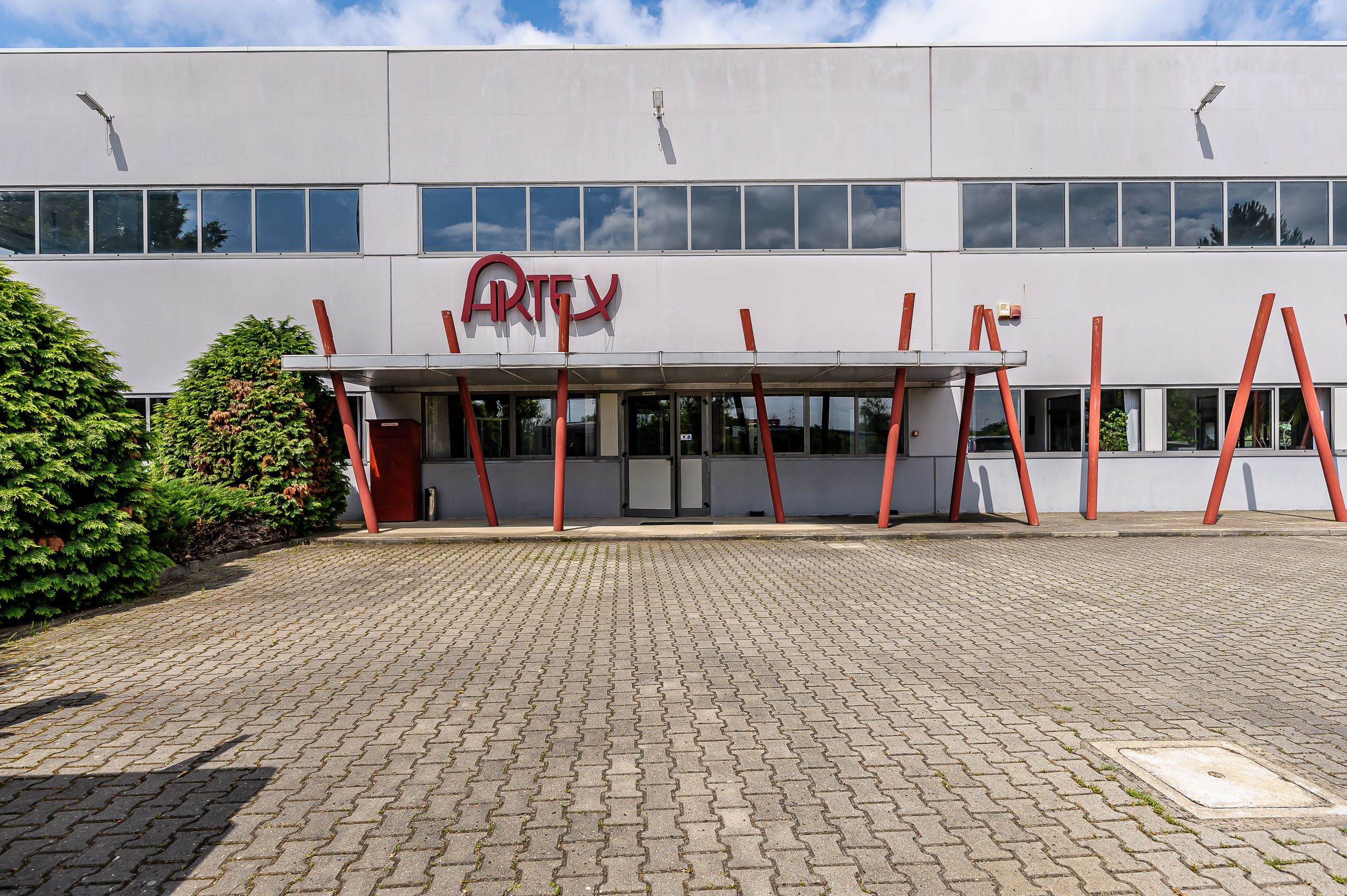 Oportunitate: Hală de producție și depozitare cu birouri în Arad — fotografia 15