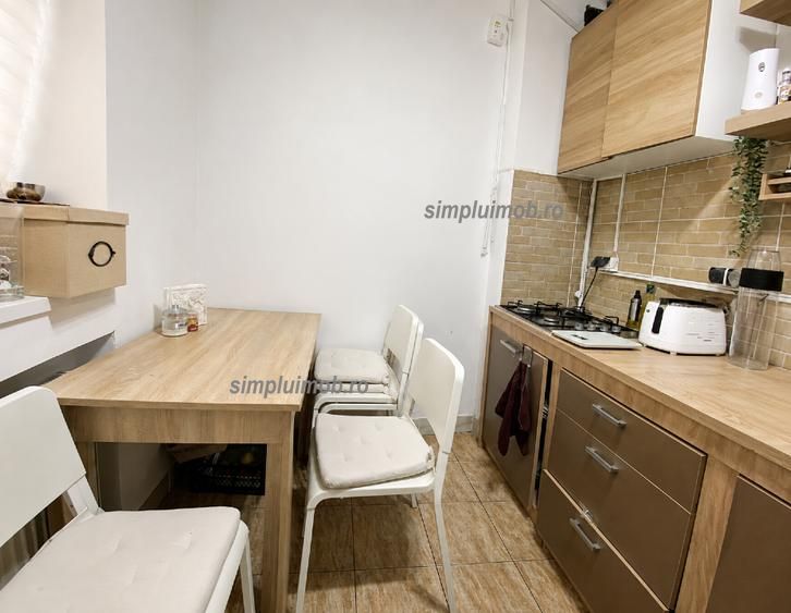 Apartament 2 camere renovat complet zona Armeneasca  centrala proprie — fotografia 6