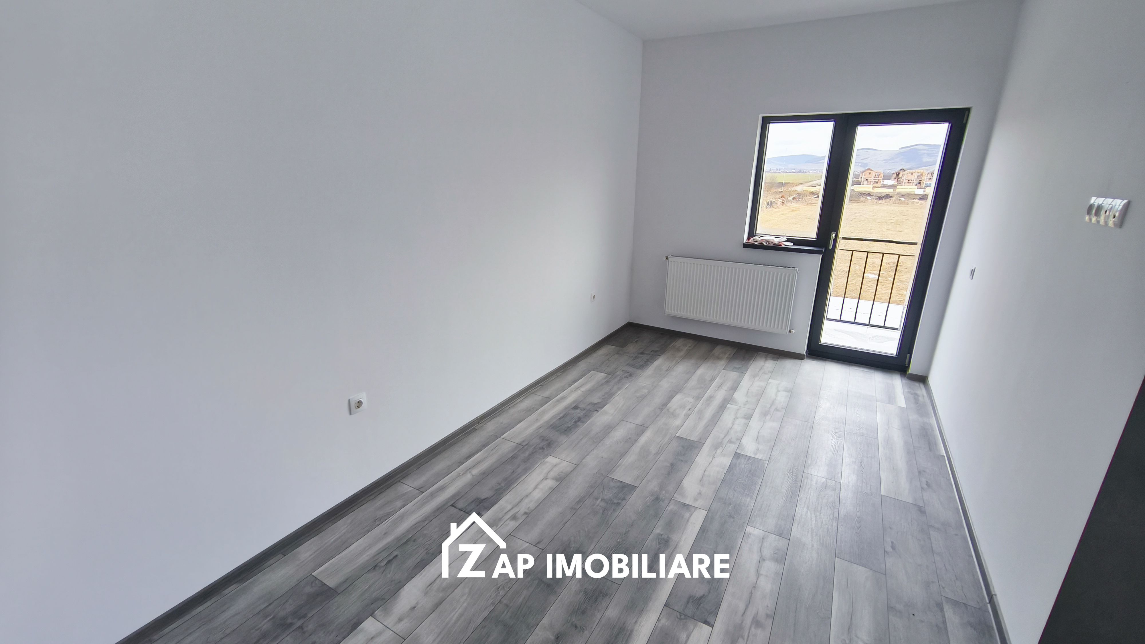 Casa la cheie 4 camere -  Sângeorgiu de Mures — fotografia 15