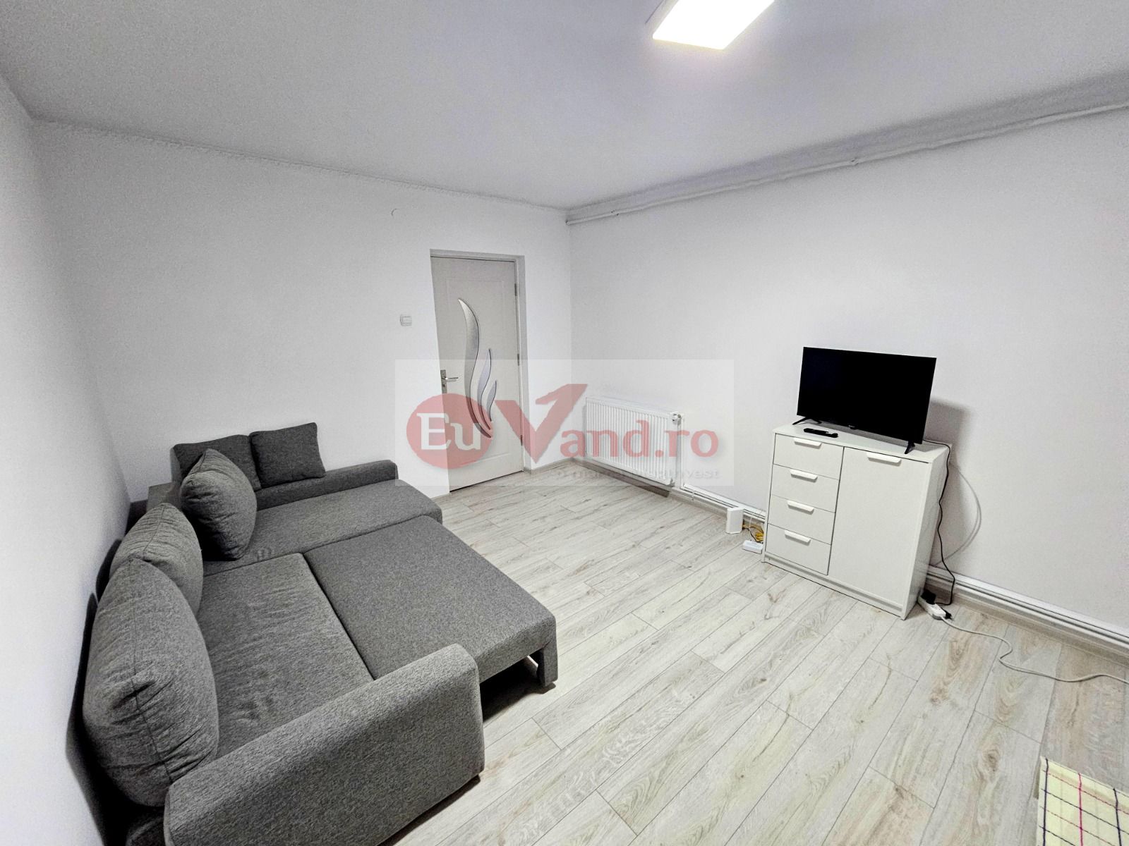 De vanzare apartament cu o camera, zona Reno - Doja, parter, 46.500 euro — fotografia 4