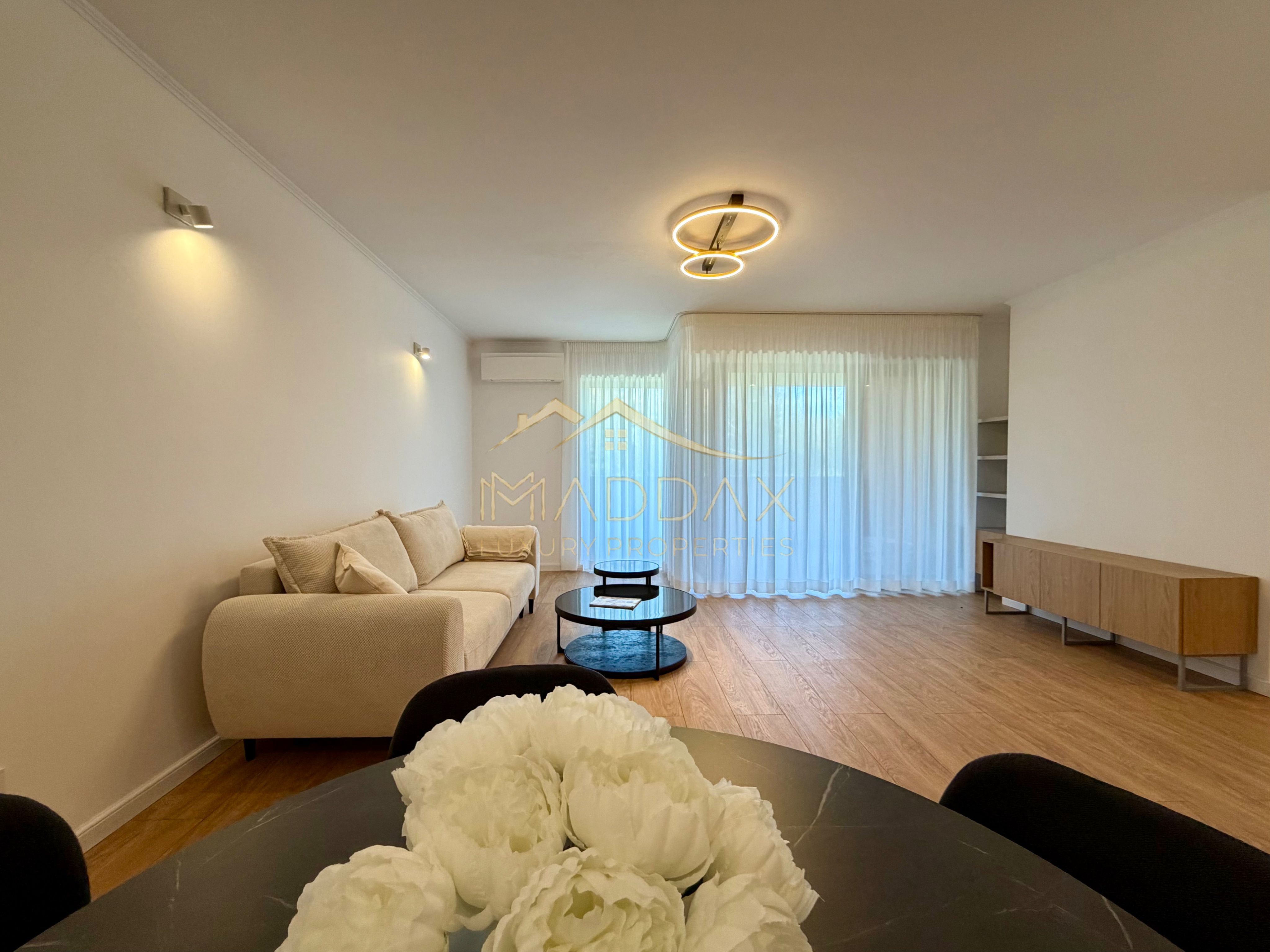 Apartament cu 2 camere *72mpu* + Terasa / *Prima Inchiriere* / Baneasa - Metrou
