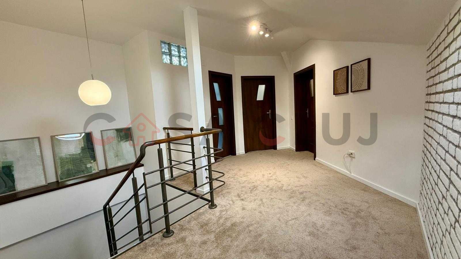 Apartament la  Curte Comuna, Terasa, Zona Centrală!! — fotografia 6