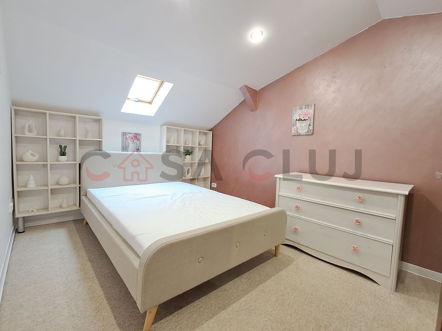 Apartament la  Curte Comuna, Terasa, Zona Centrală!! — fotografia 8