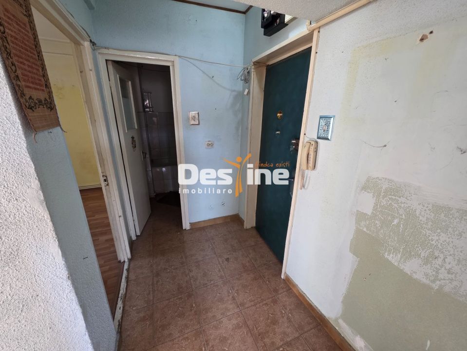 APARTAMENT 2 CAMERE, DECOMANDAT,  MIRCEA CEL BATRAN, 69.990 EURO — fotografia 4