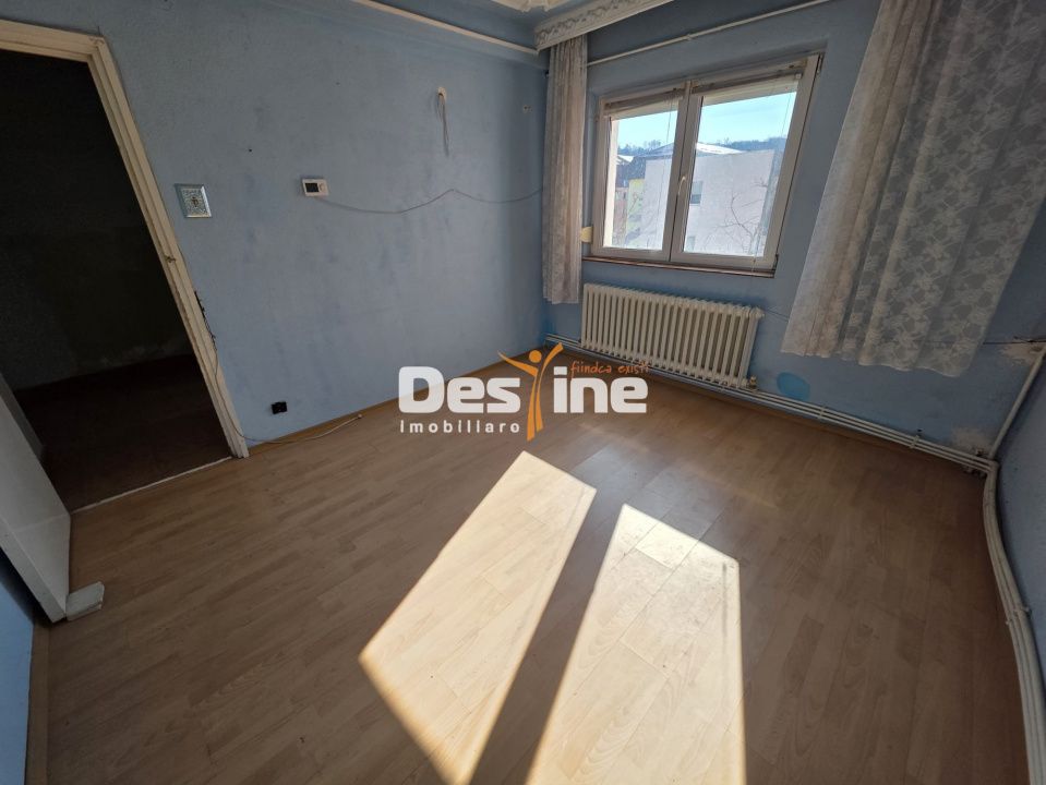 APARTAMENT 2 CAMERE, DECOMANDAT,  MIRCEA CEL BATRAN, 69.990 EURO — fotografia 5