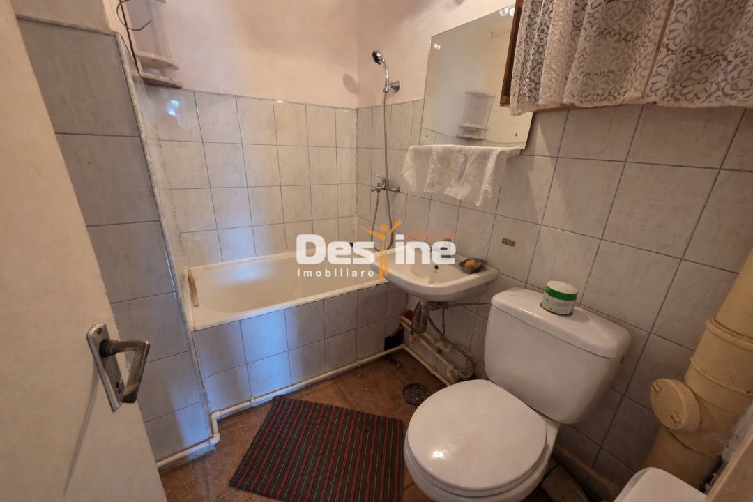 APARTAMENT 2 CAMERE, DECOMANDAT,  MIRCEA CEL BATRAN, 69.990 EURO — fotografia 8