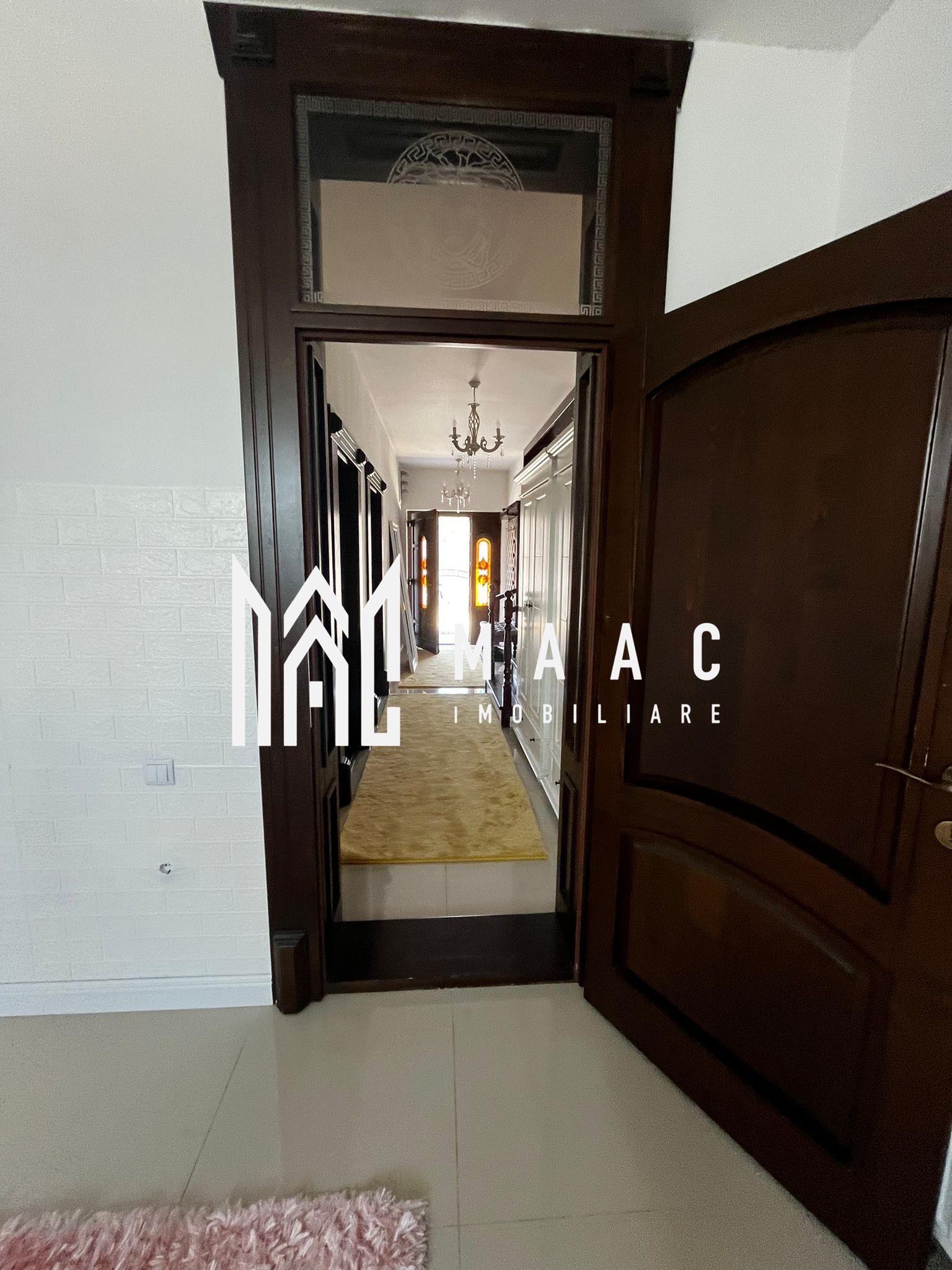 Casă 4 camere de închiriat | Șelimbăr | 134 mp | curte — fotografia 6