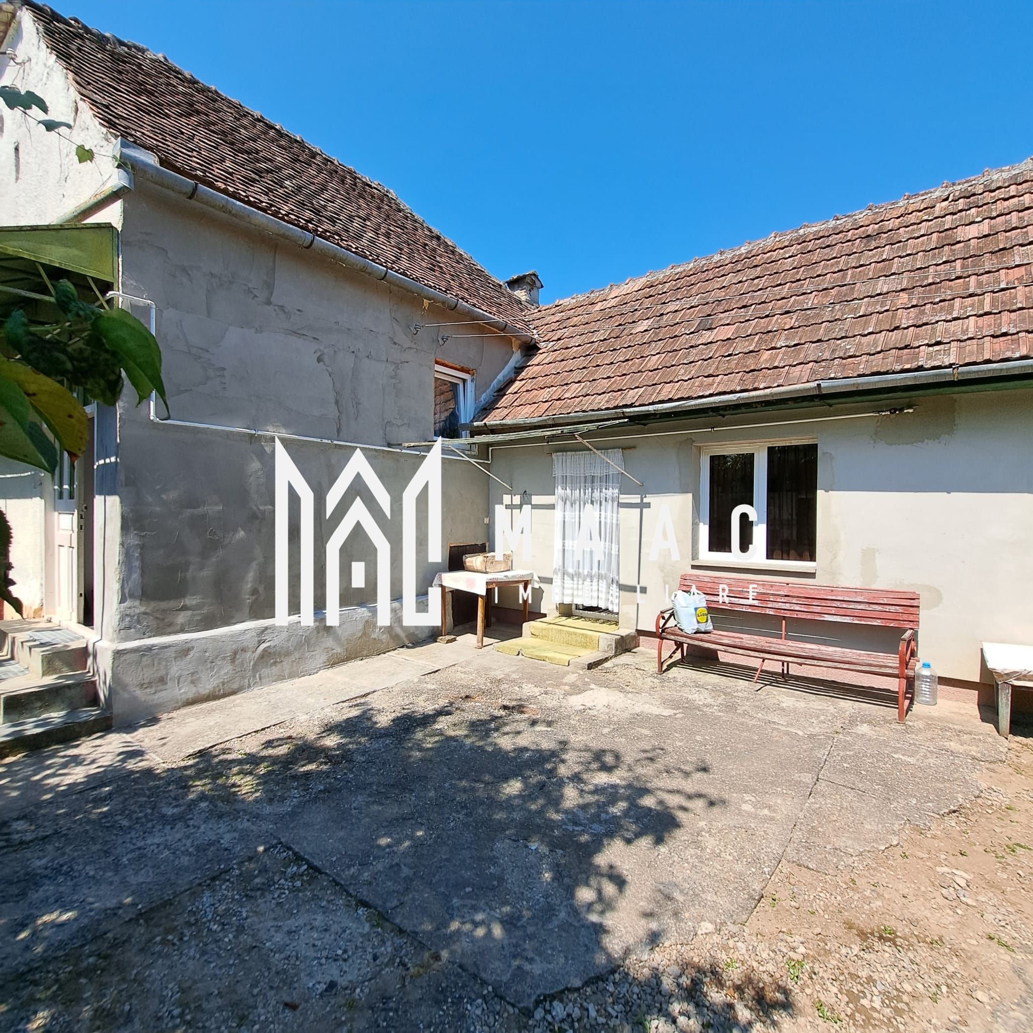 Casă individuală 2 camere | Cornățel | curte 633 mp, șură