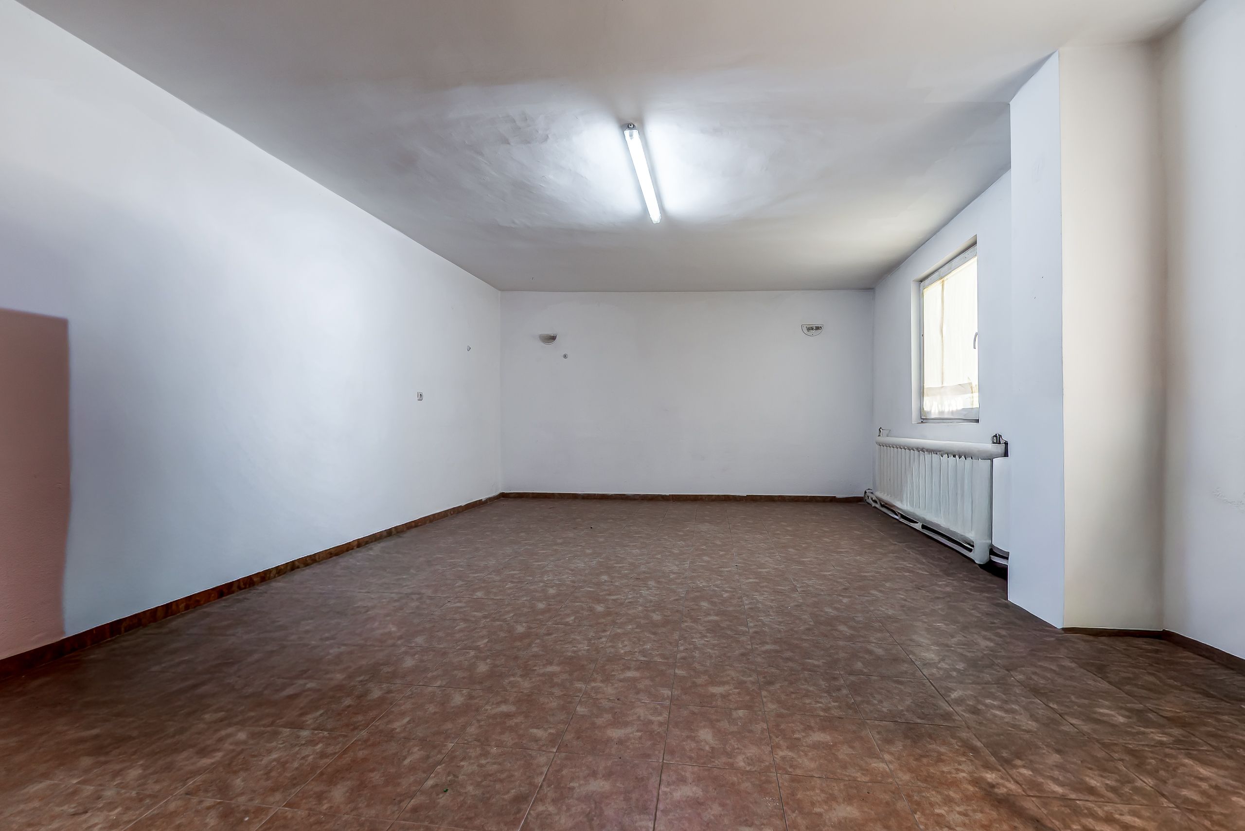 Casă individuală cu potențial comercial excelent in cartierul Vlaicu — fotografia 11