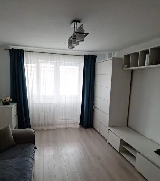 Apartament 3 camere, 72 mp, Simion Barnutiu