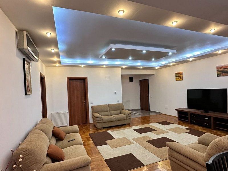 Elegant 3-room apartment | Herastrau | Underground parking