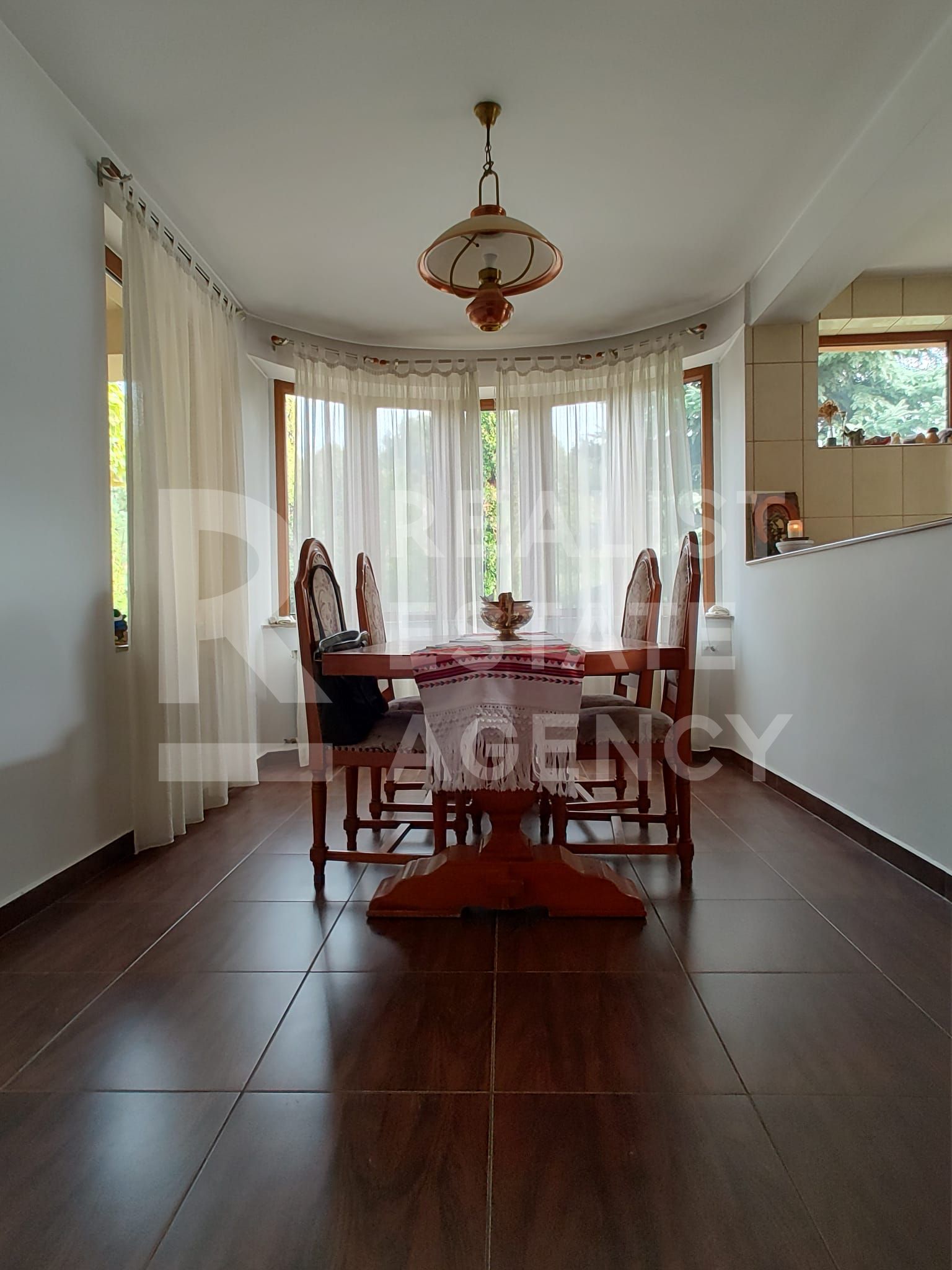 Vilă individuală 430 mp utili, teren 2.000 mp, Iași — fotografia 11