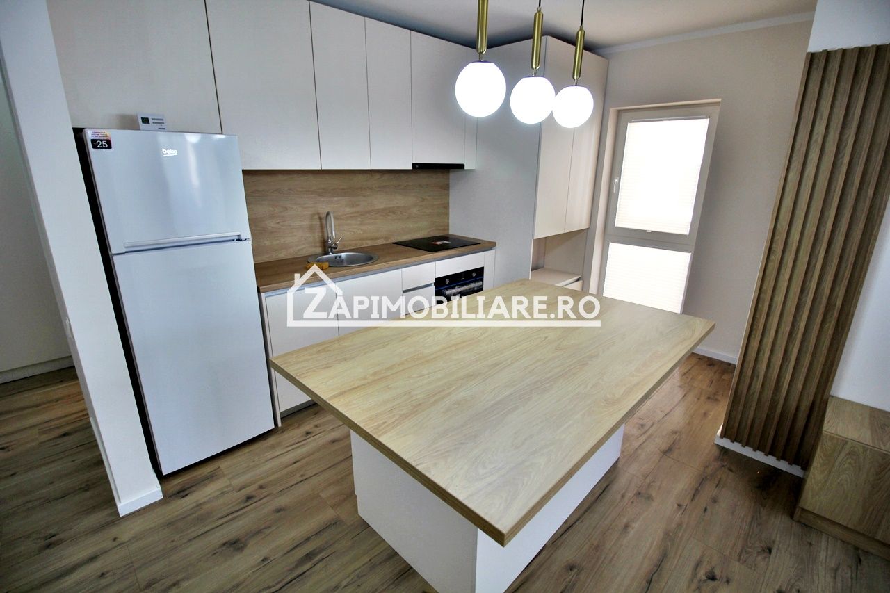 Apartament 3 camere,90mp,2 bai,1 pivnită,2 balcoane,bloc nou — fotografia 2